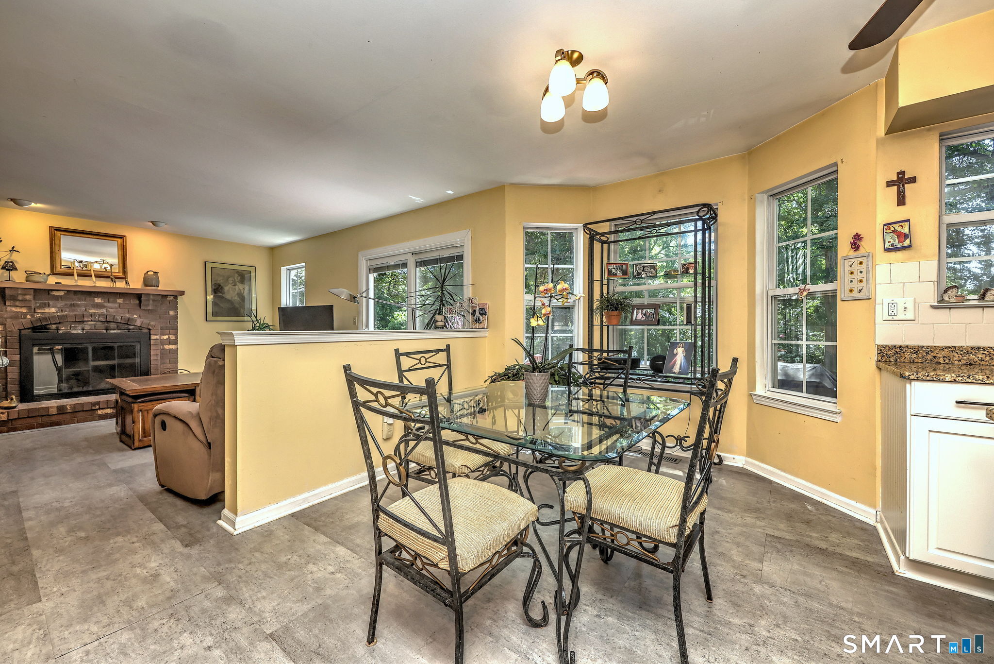 39 Lookout Hill Road