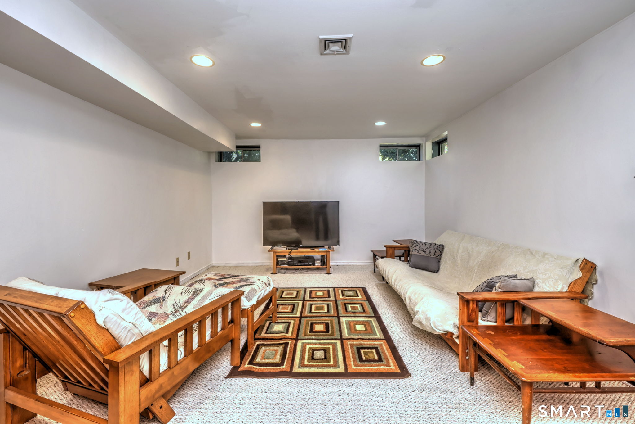 39 Lookout Hill Road
