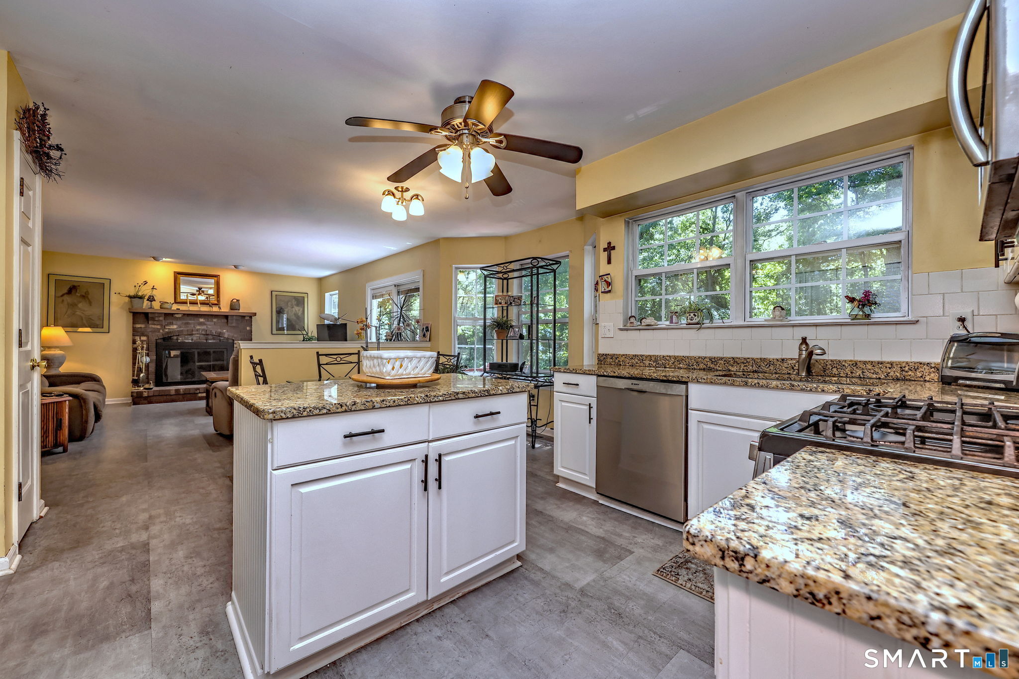 39 Lookout Hill Road