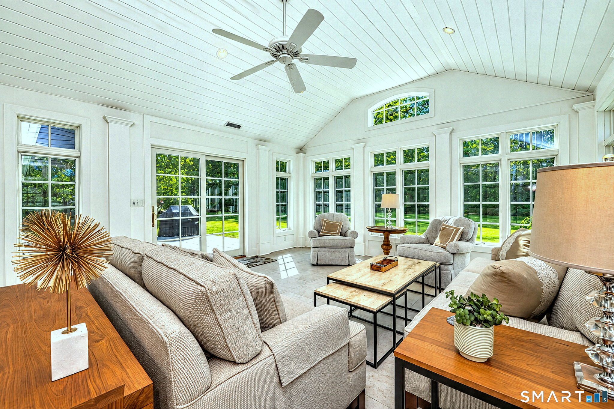 8 Applewood Drive
