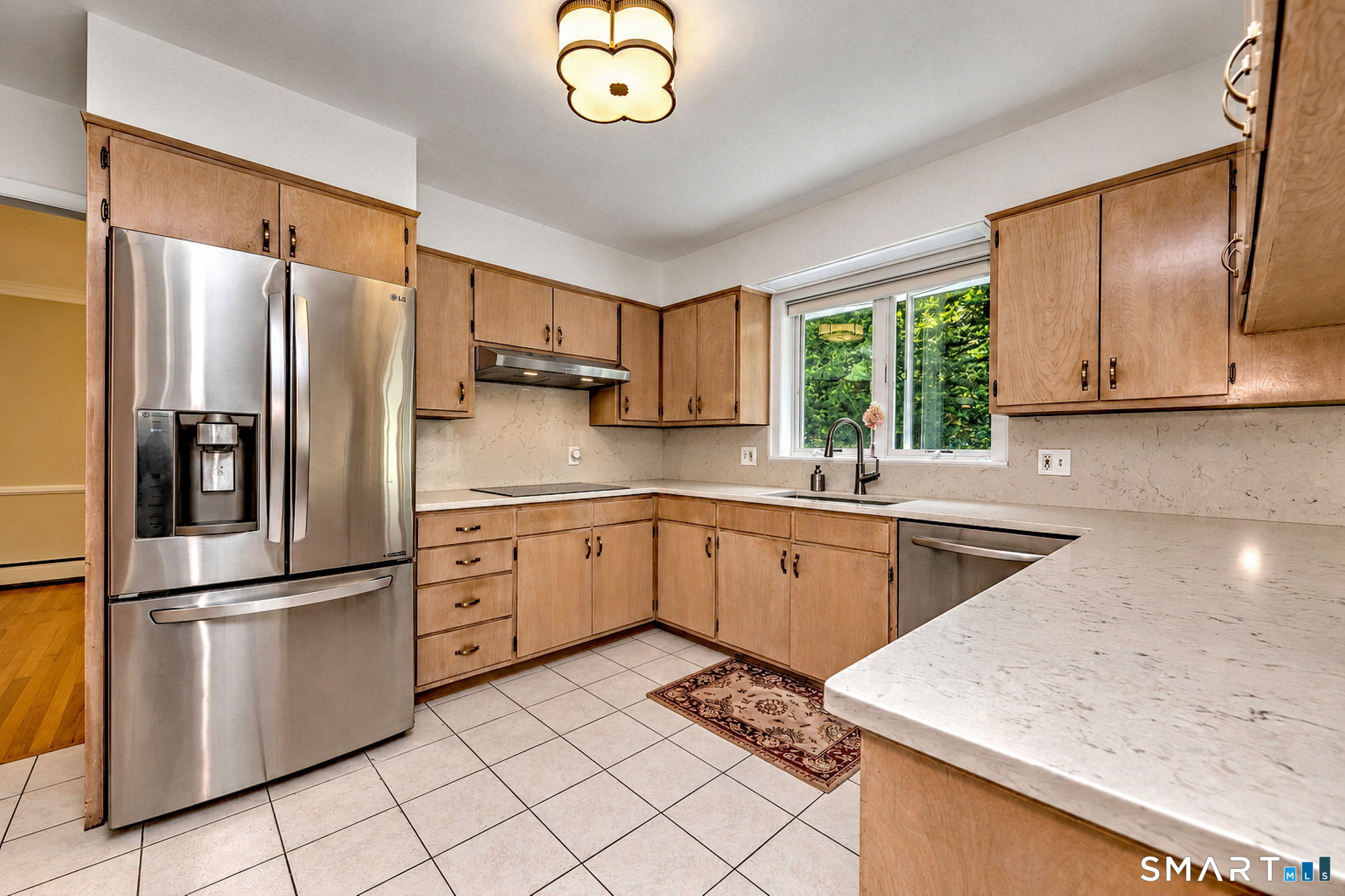 8 Applewood Drive