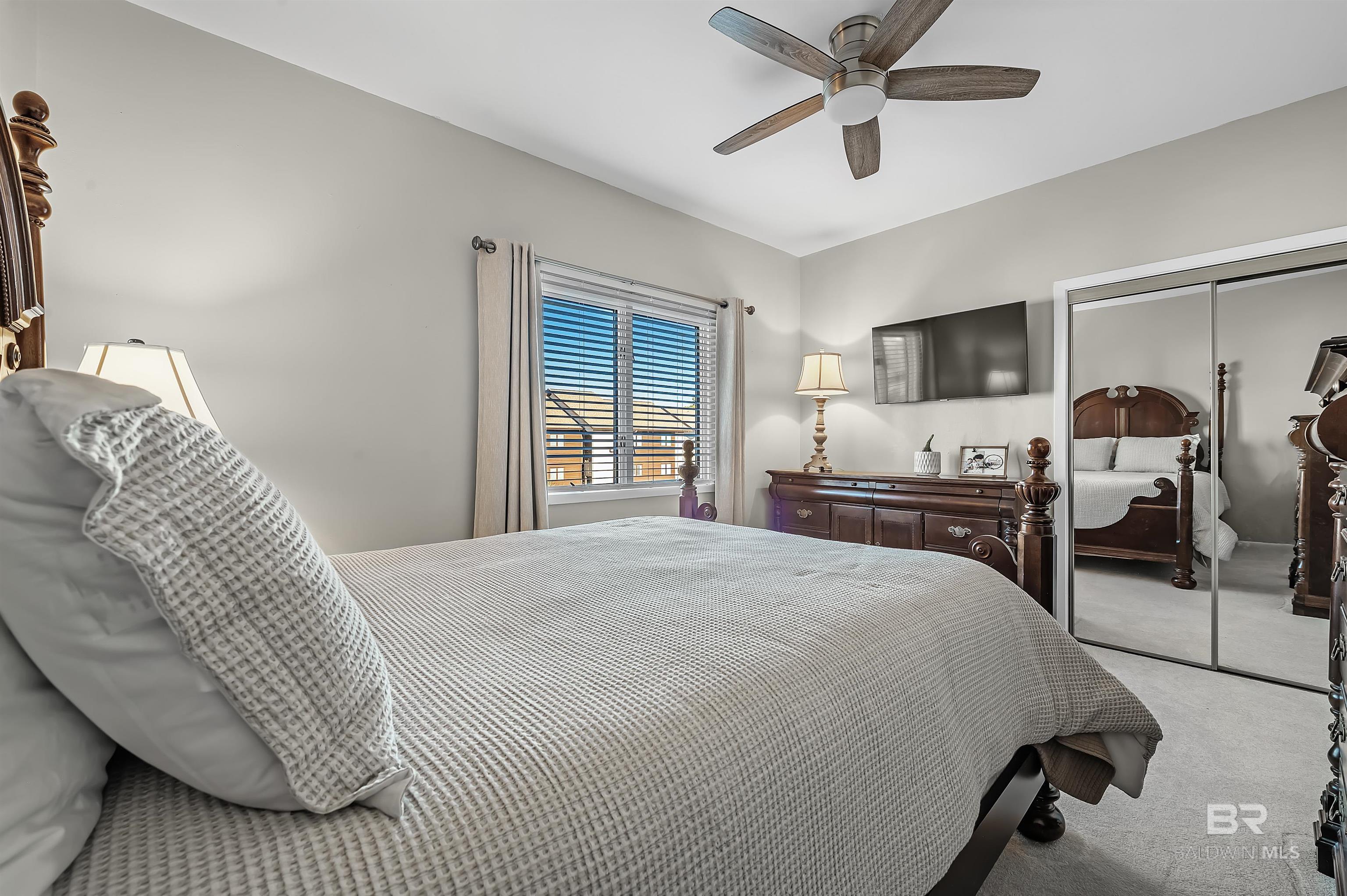 3806 Spinnaker Drive 202