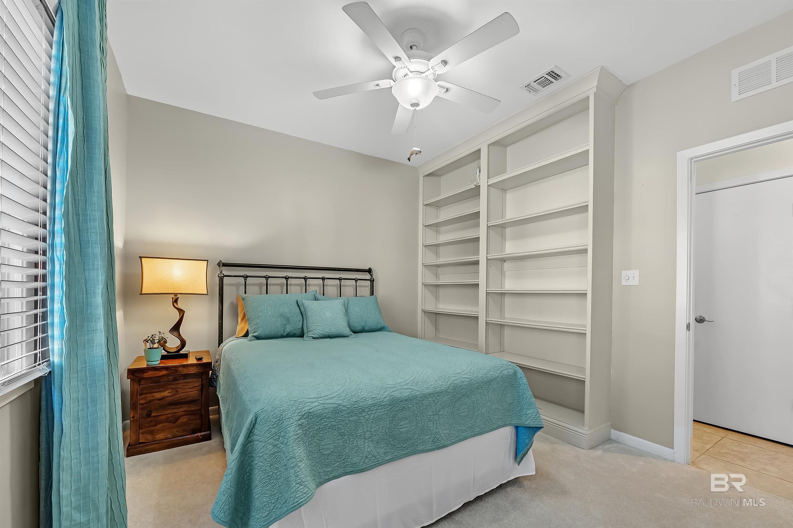 3806 Spinnaker Drive 202