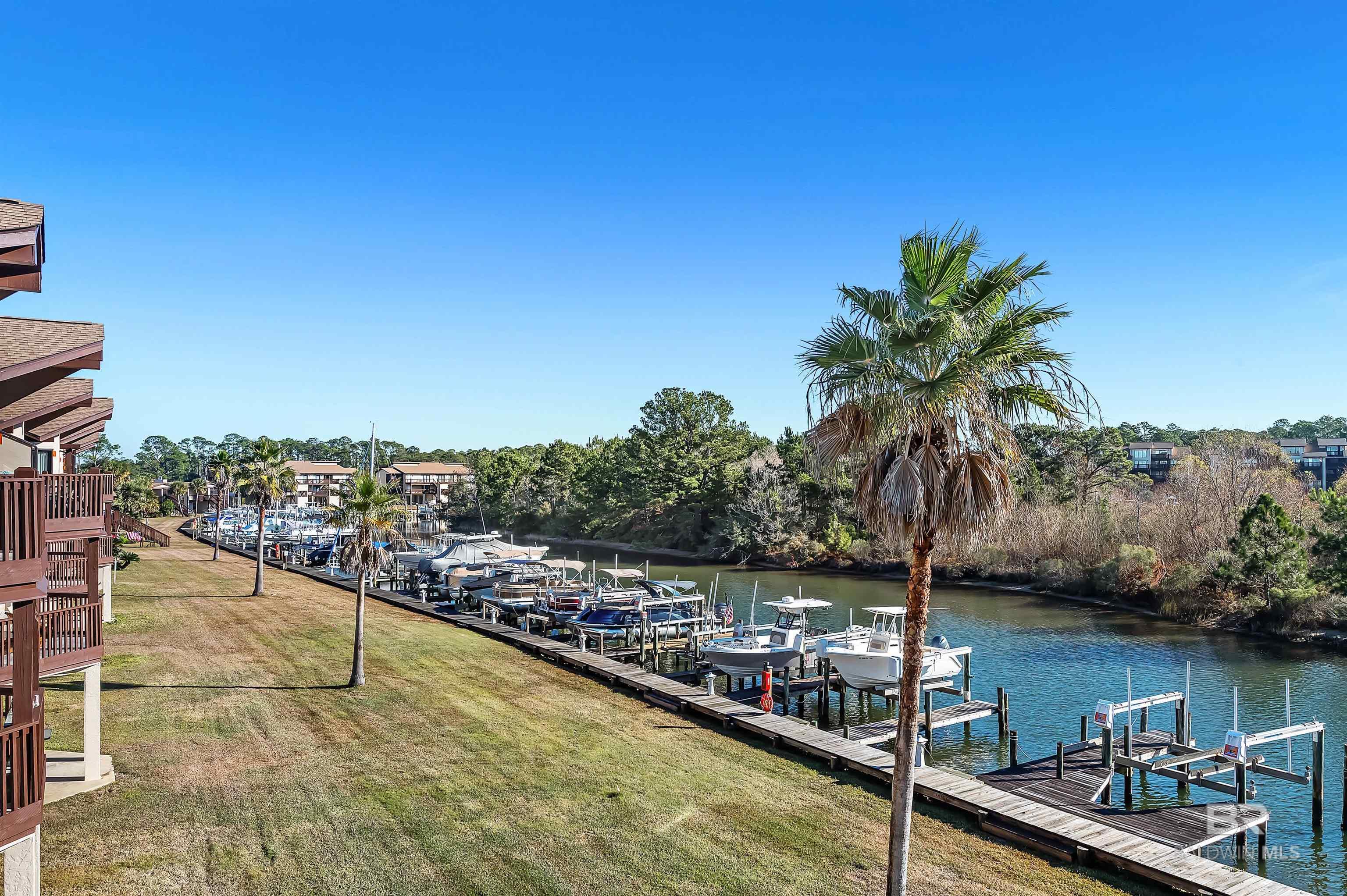 3806 Spinnaker Drive 202