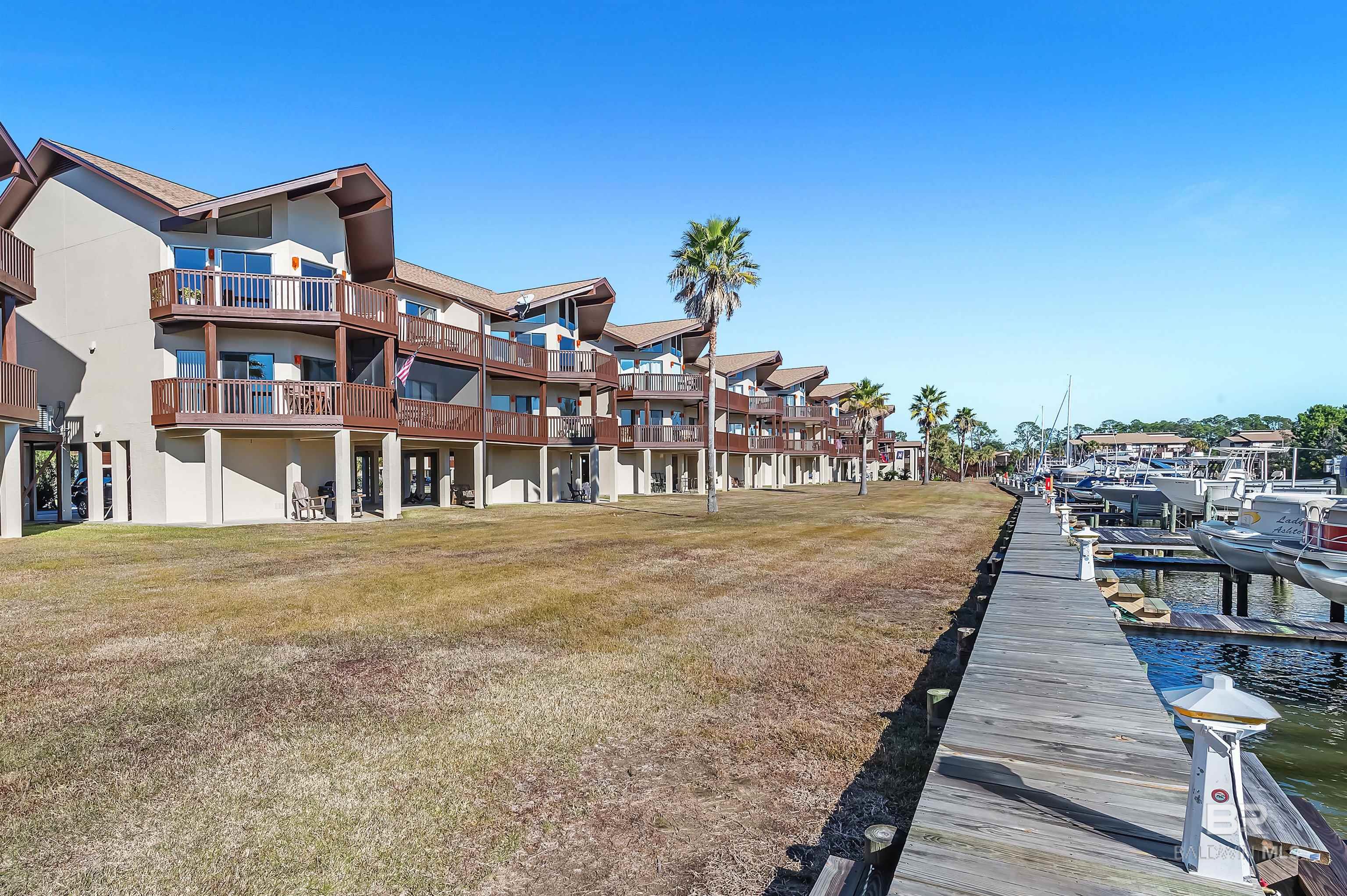 3806 Spinnaker Drive 202