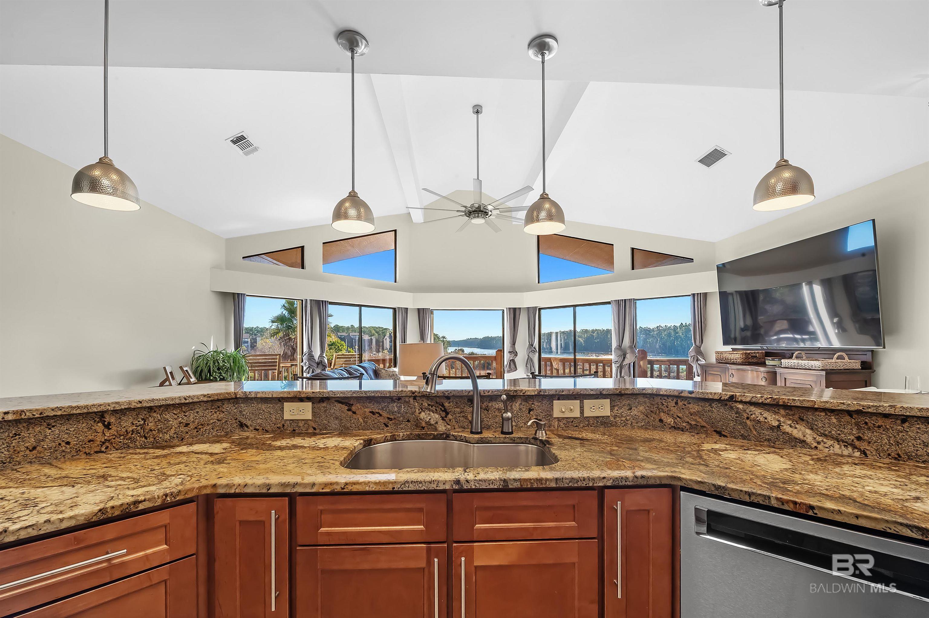 3806 Spinnaker Drive 202