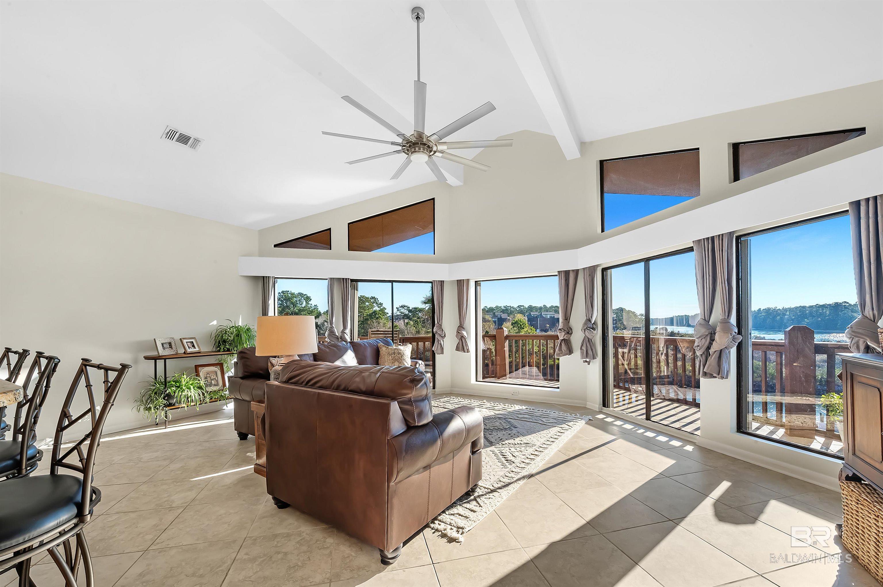 3806 Spinnaker Drive 202