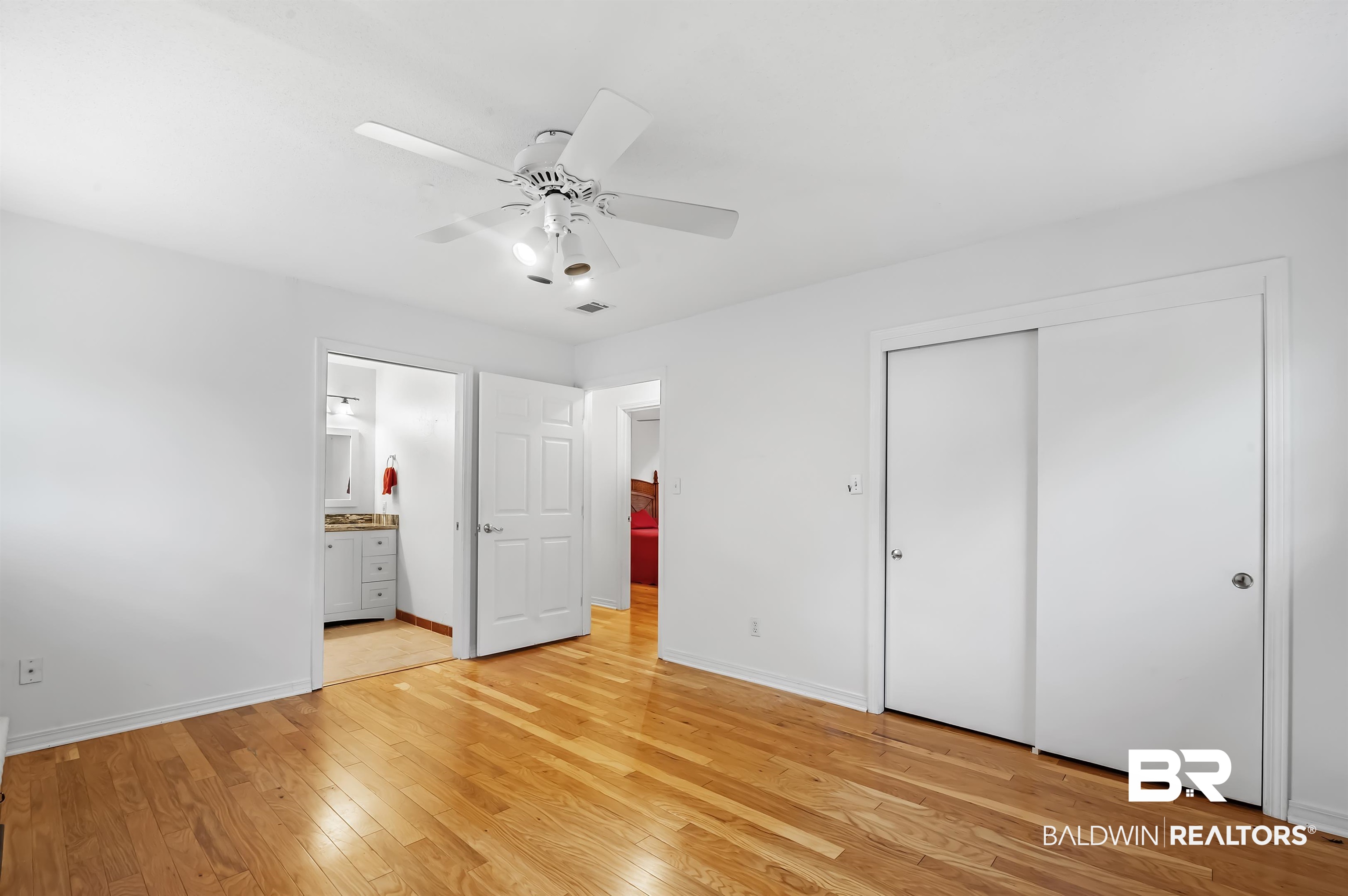 1500 Pineridge Drive