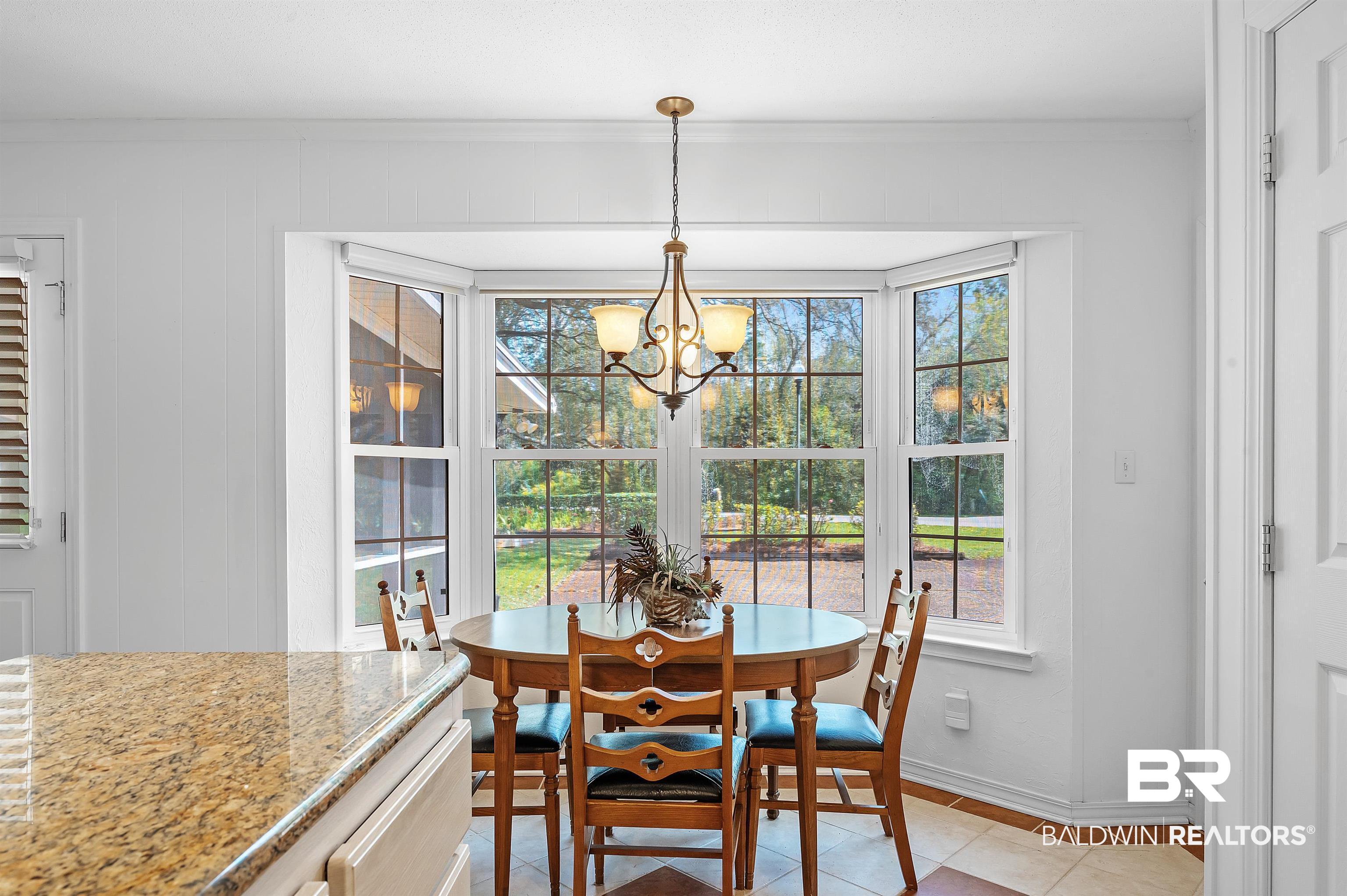 1500 Pineridge Drive
