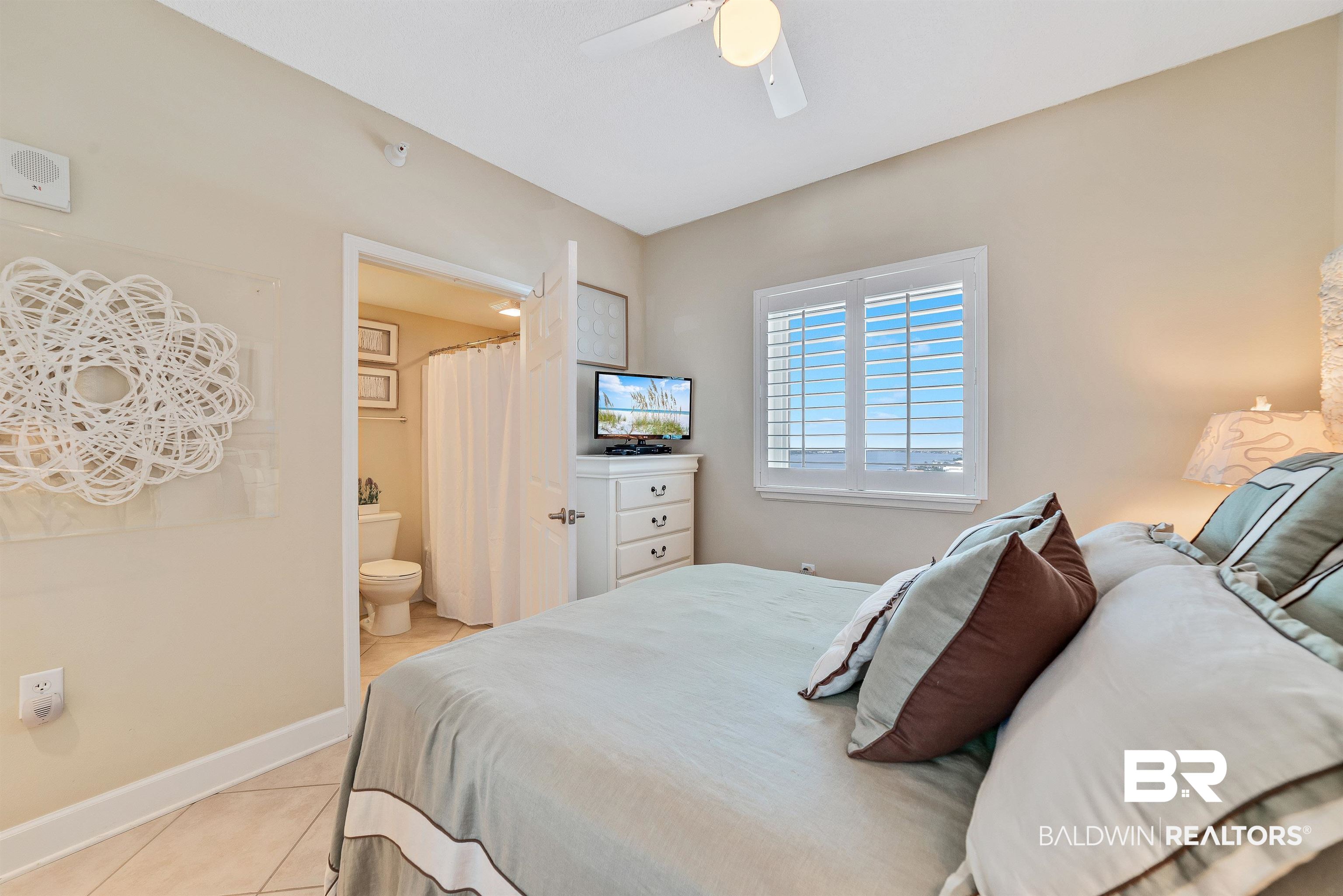 1524 W Beach Boulevard 1407