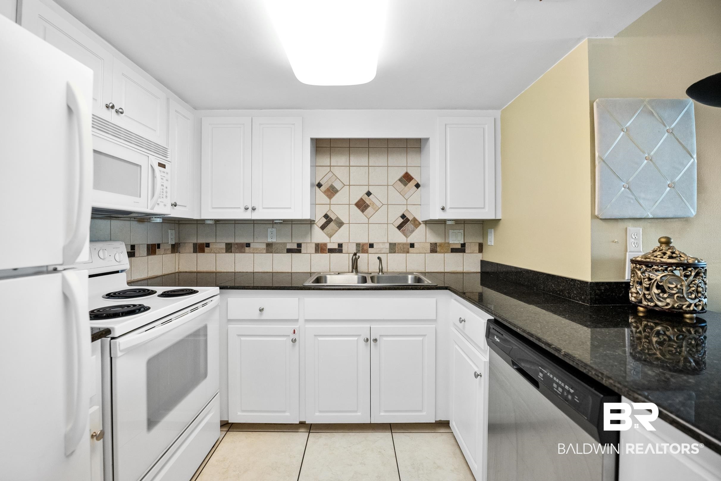 407 W Beach Boulevard 874