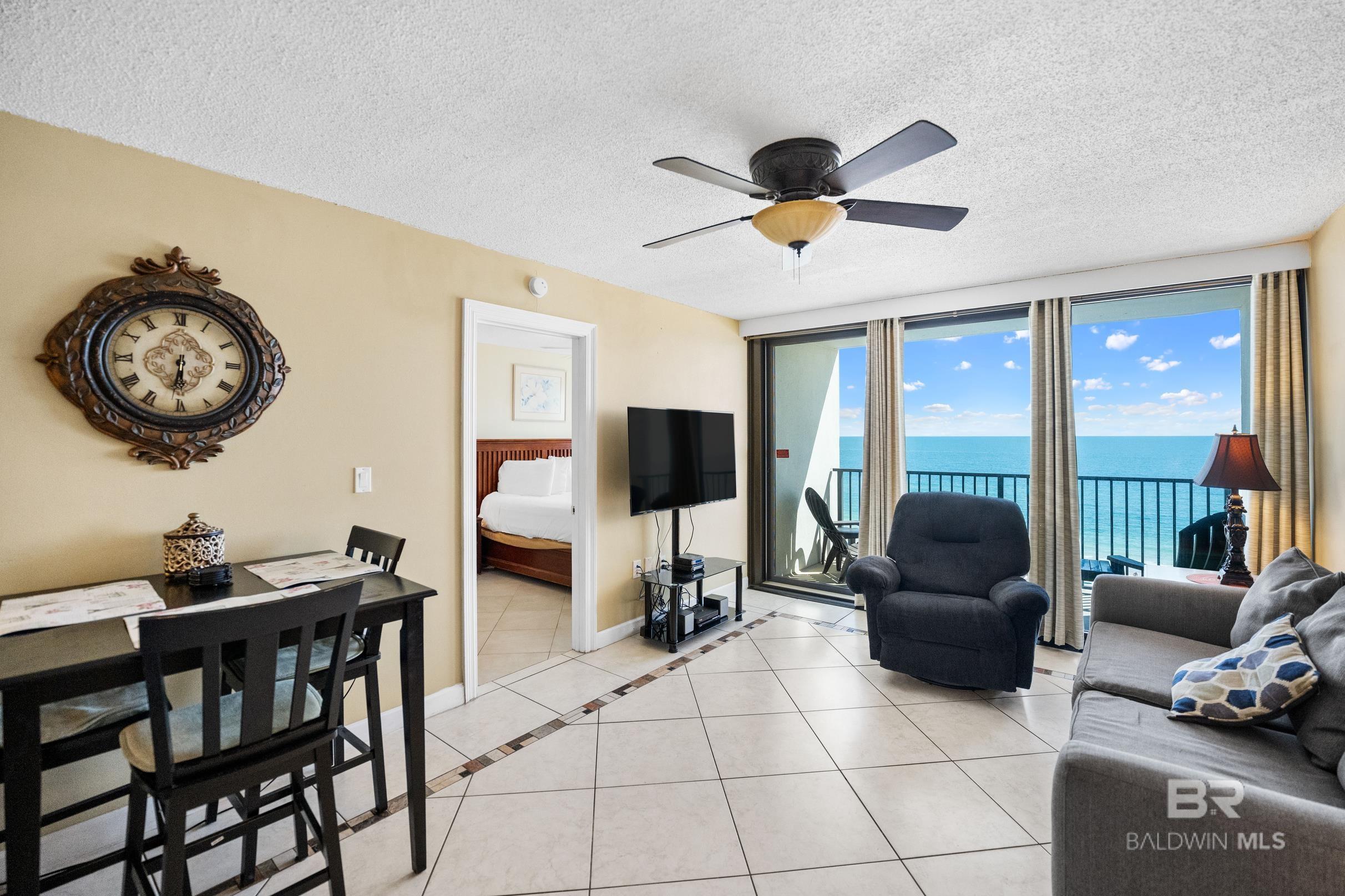 407 W Beach Boulevard 874
