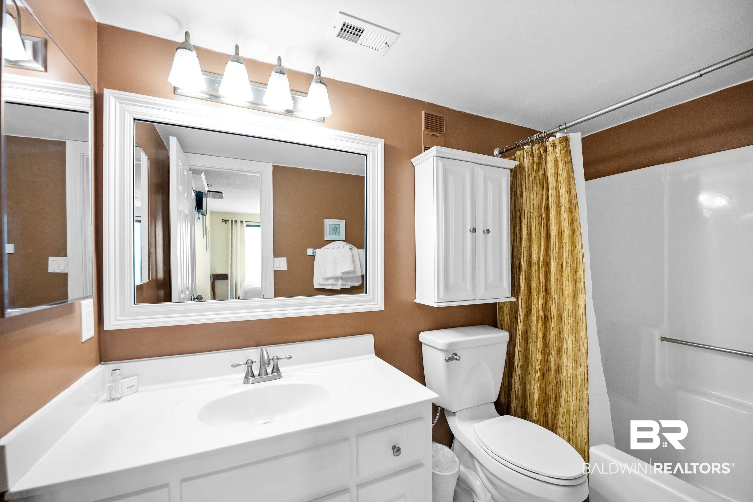 407 W Beach Boulevard 874