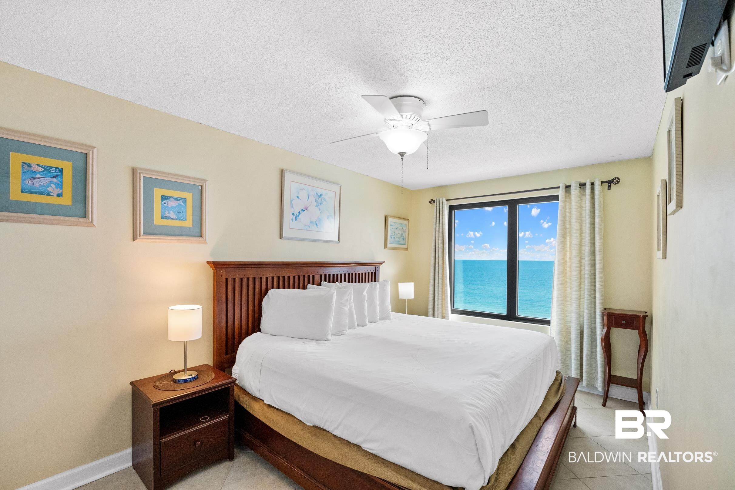 407 W Beach Boulevard 874