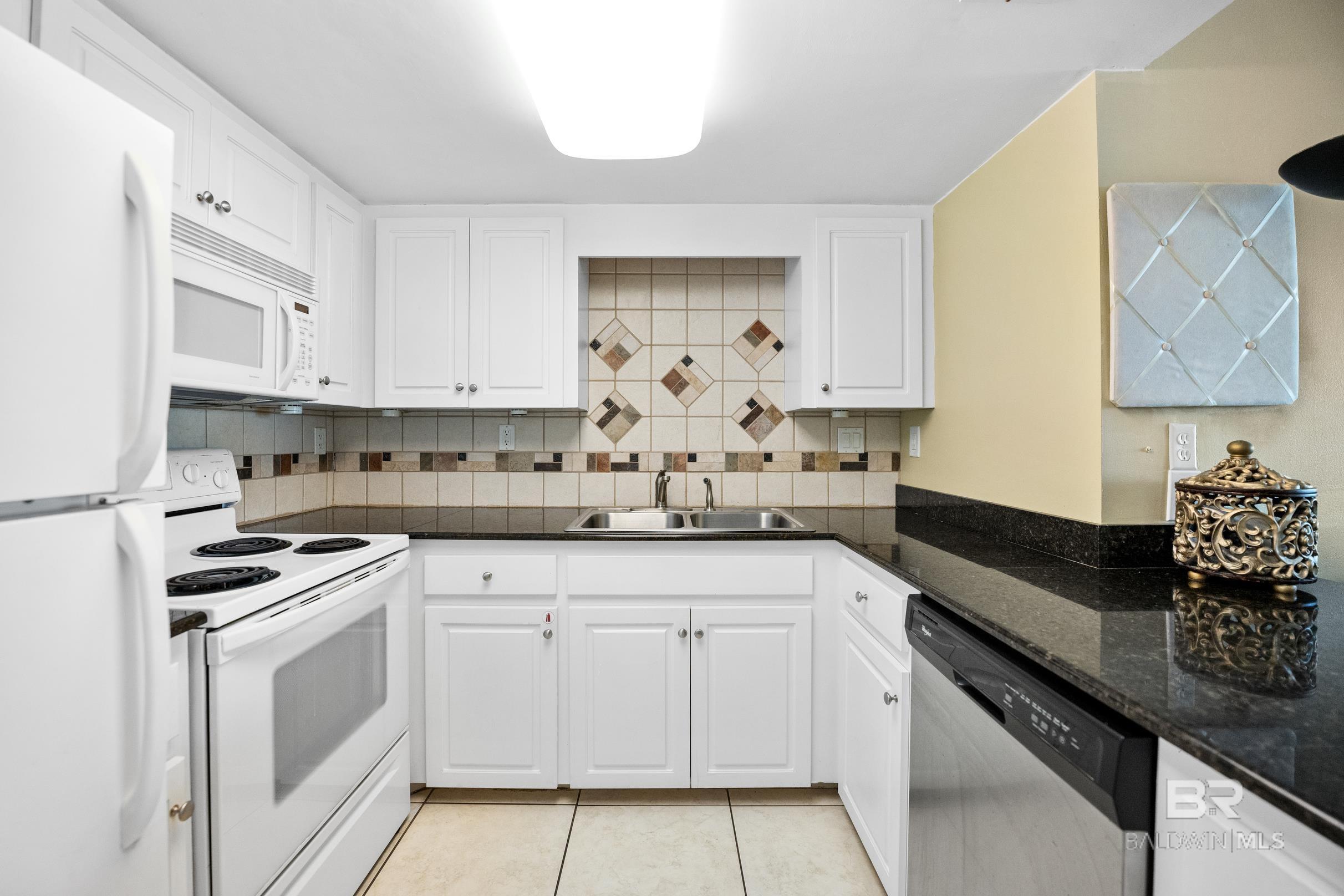 407 W Beach Boulevard 874