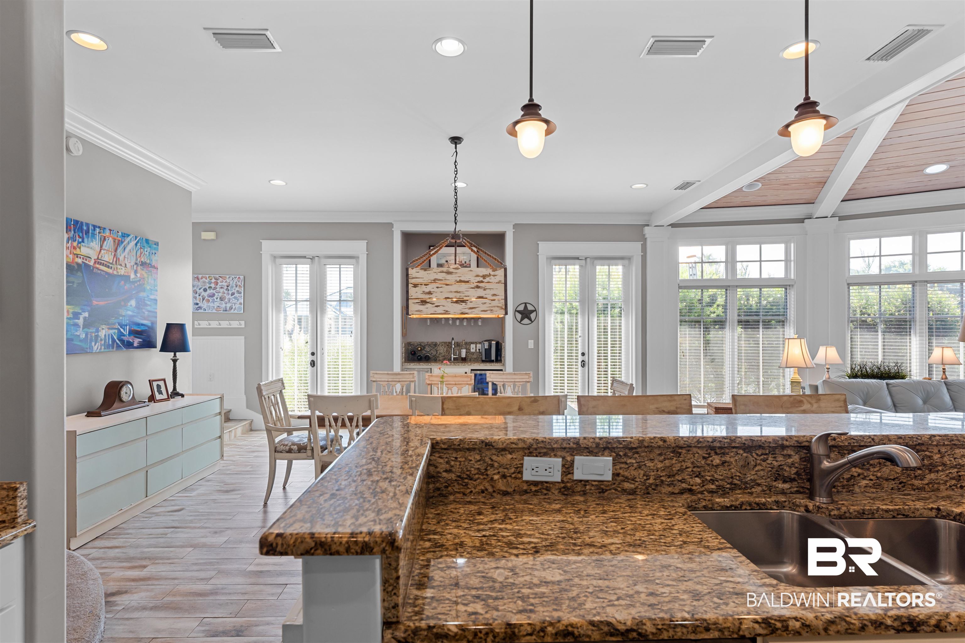 8662 Greenwich Court