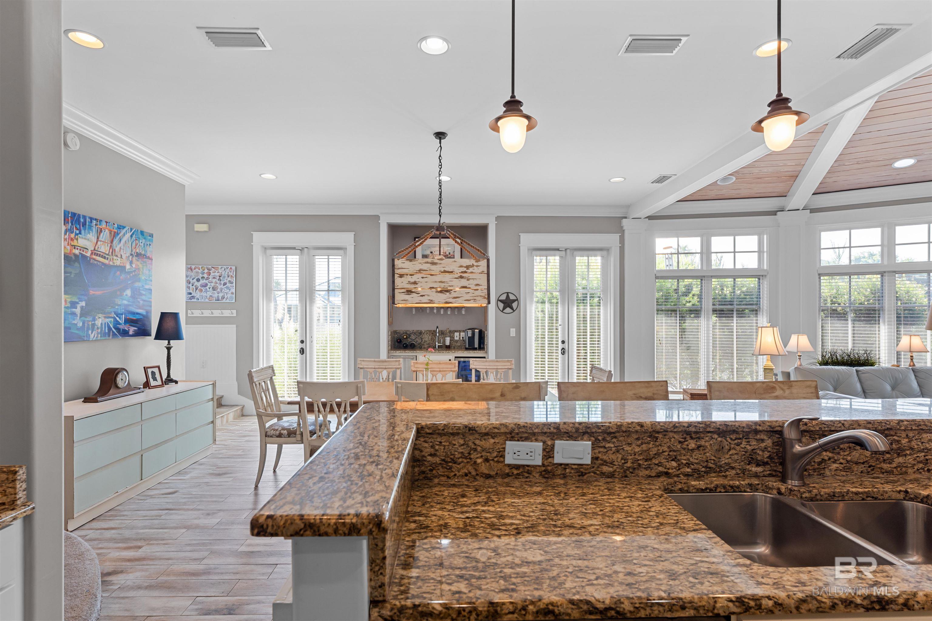 8662 Greenwich Court