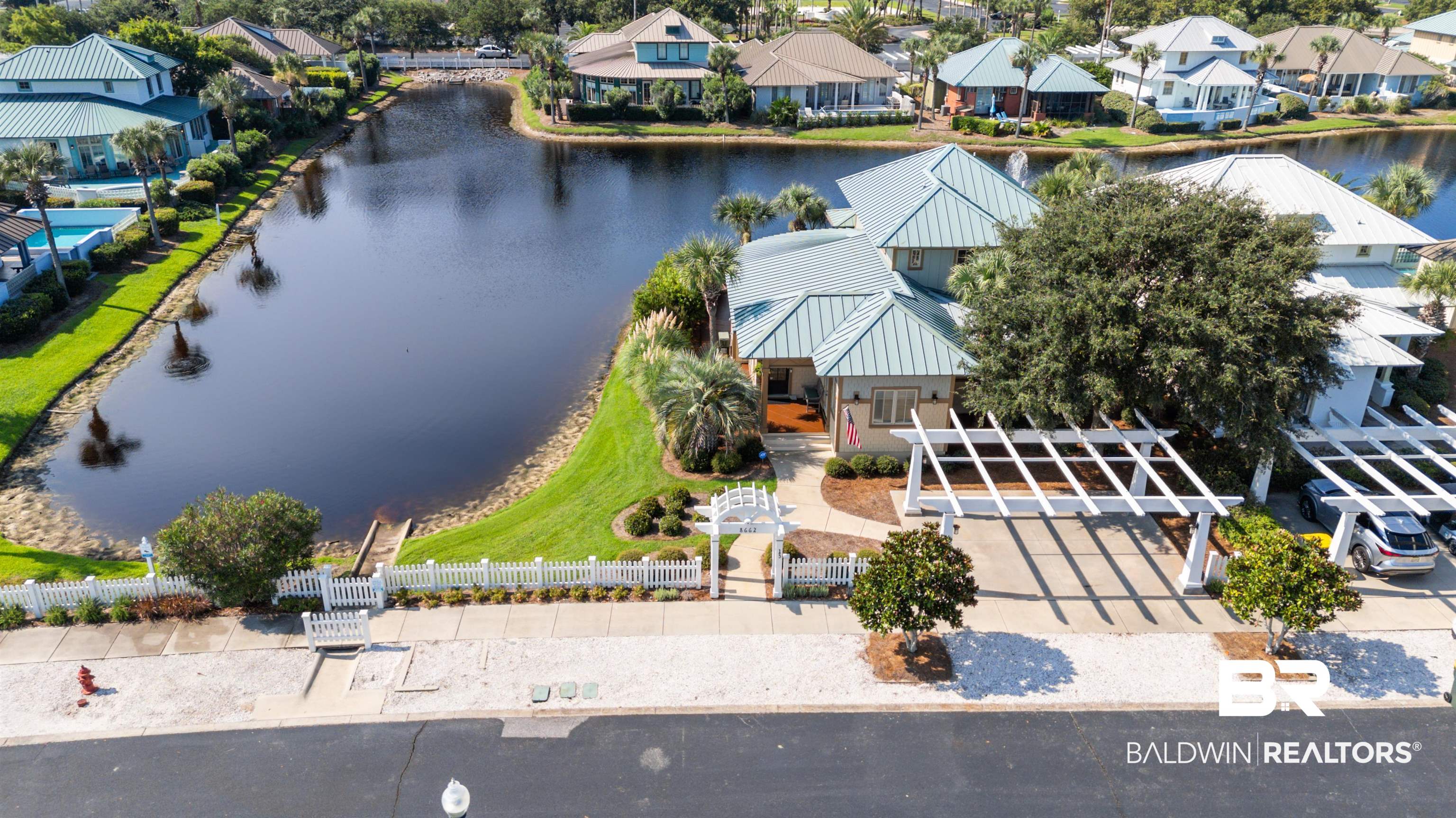8662 Greenwich Court