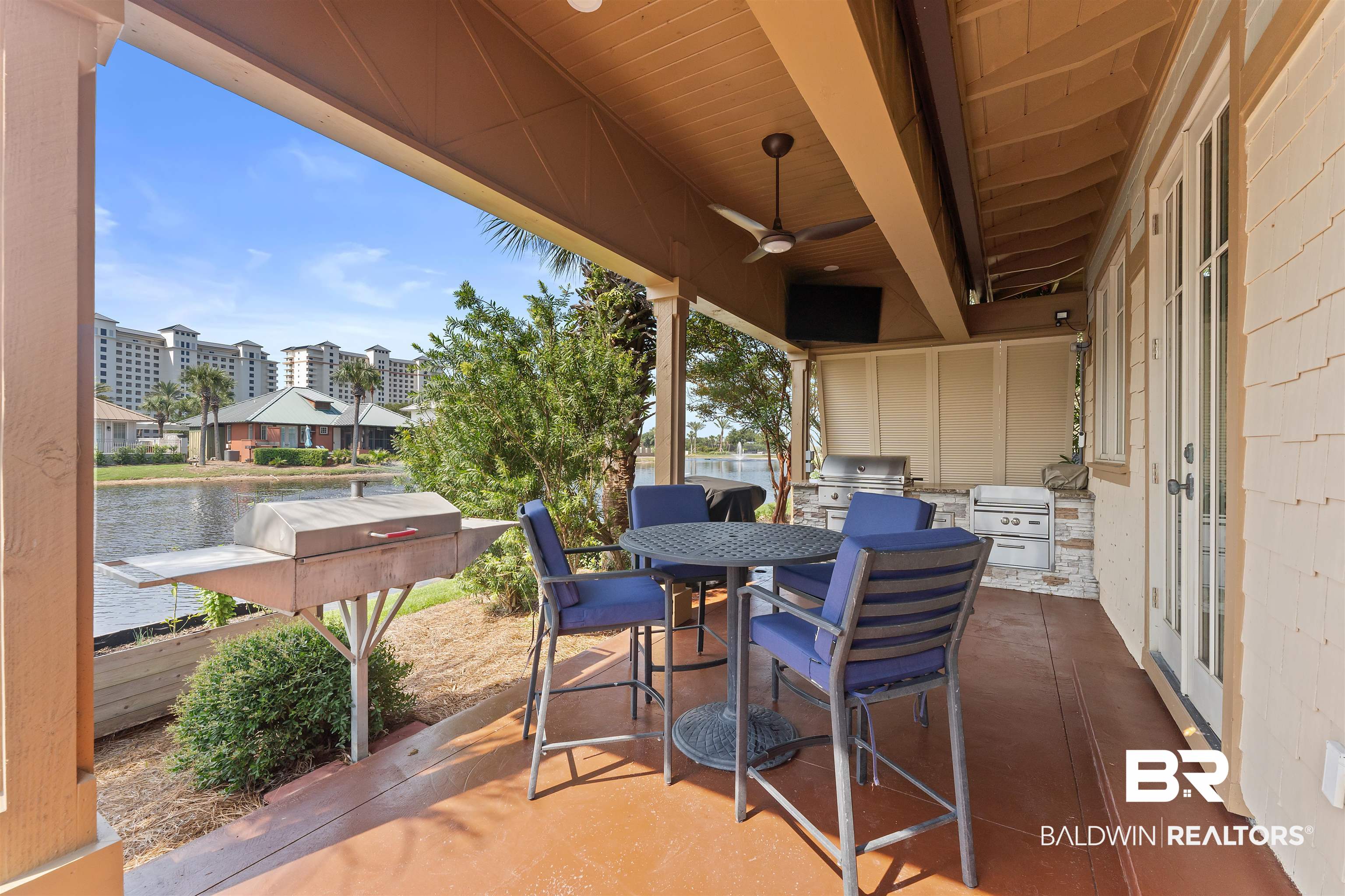 8662 Greenwich Court