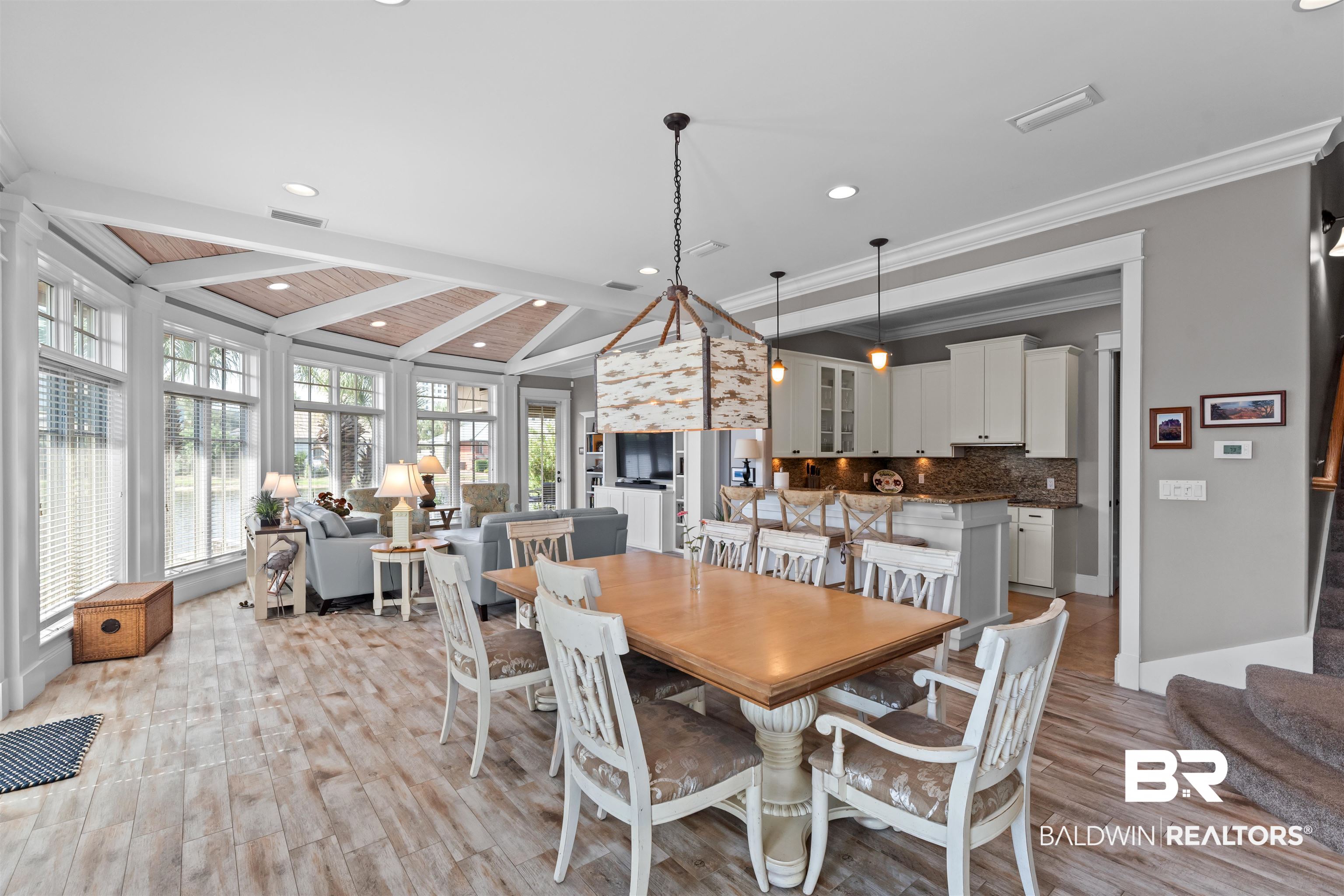 8662 Greenwich Court