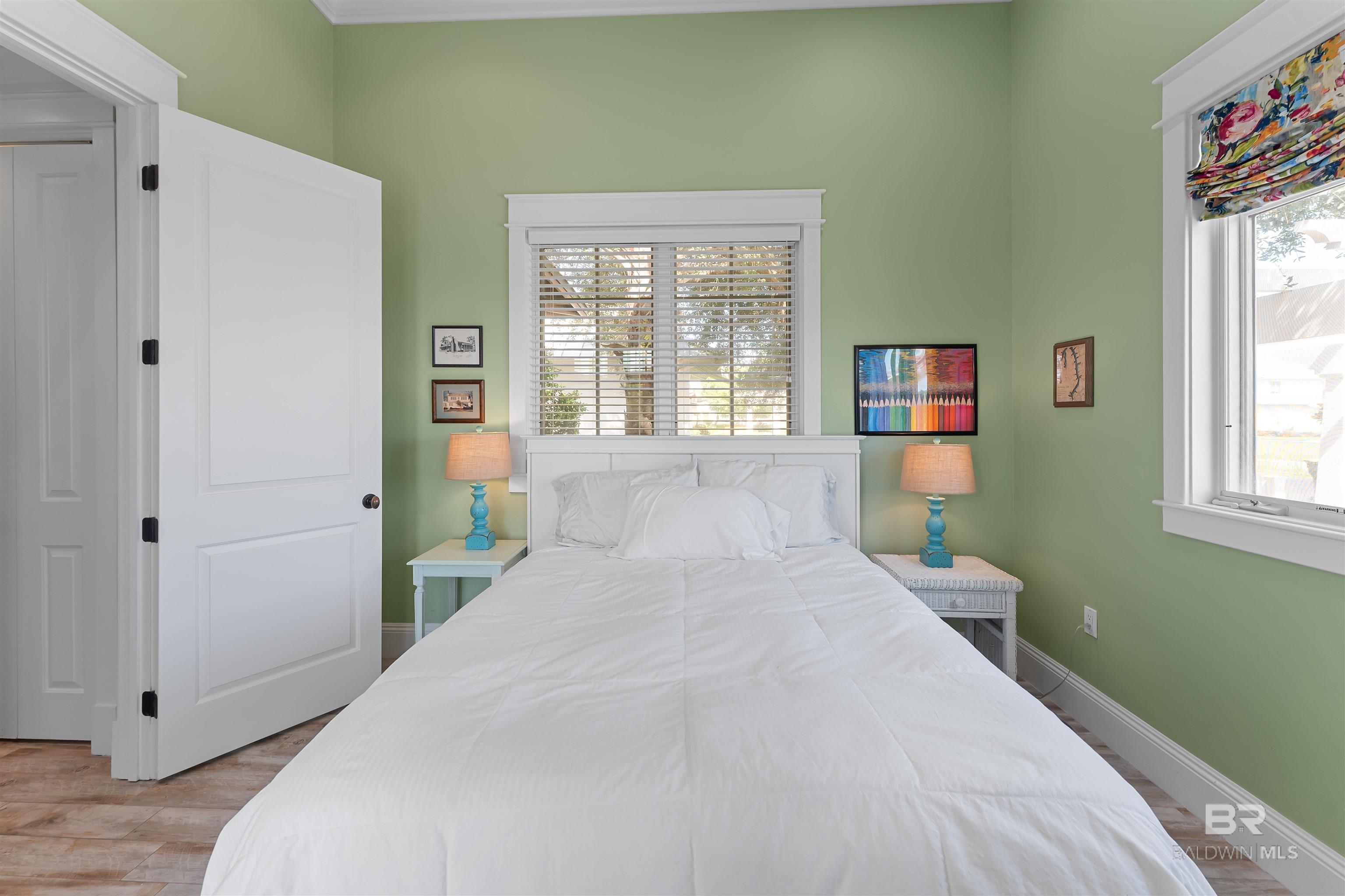 8662 Greenwich Court