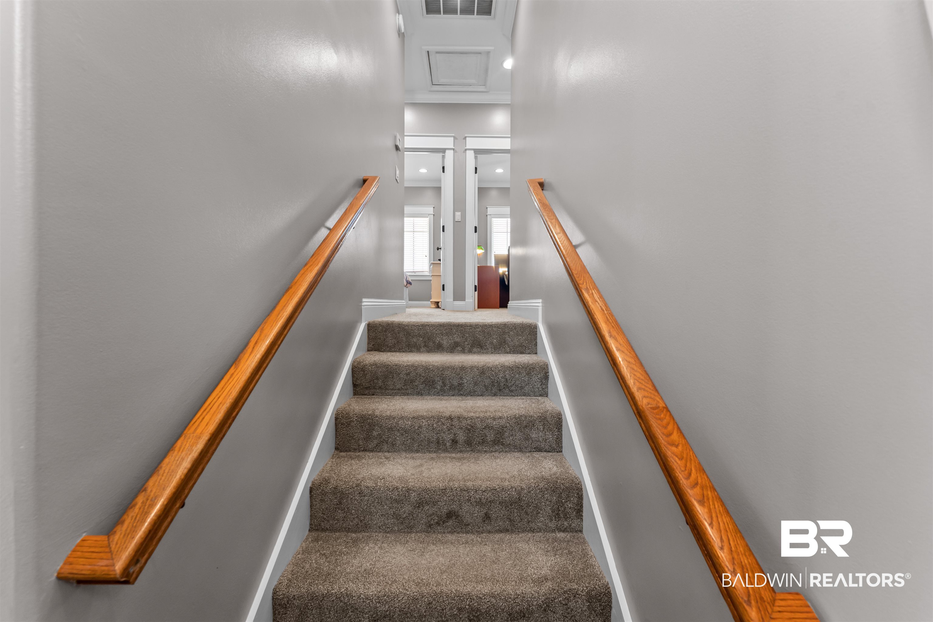 8662 Greenwich Court