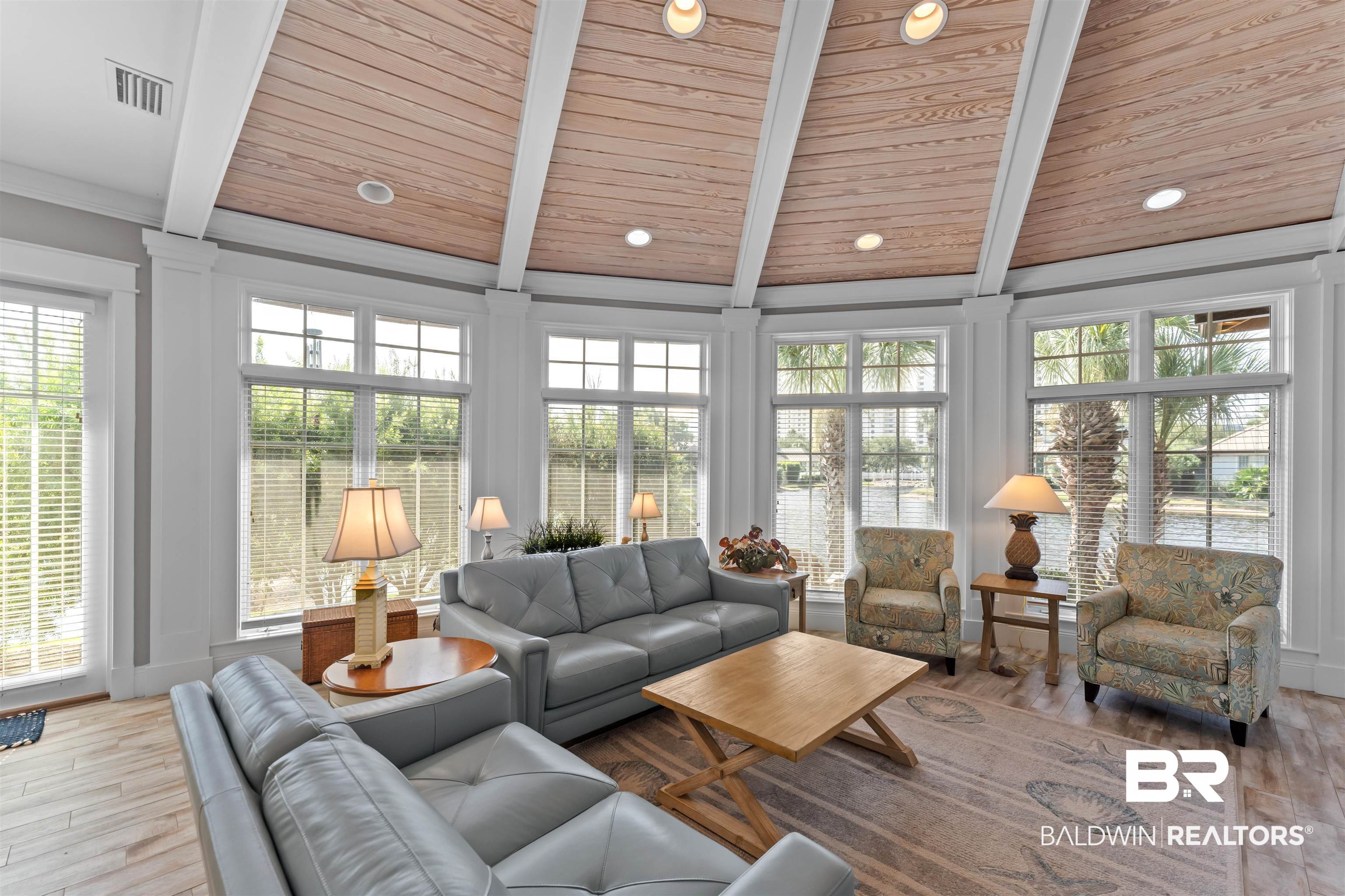 8662 Greenwich Court