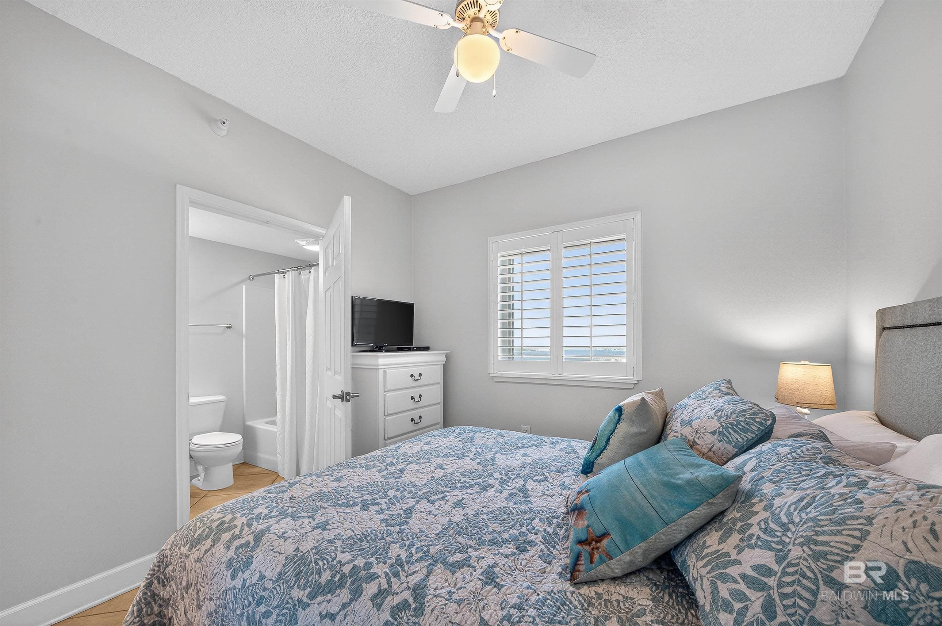 1524 W Beach Boulevard 1407