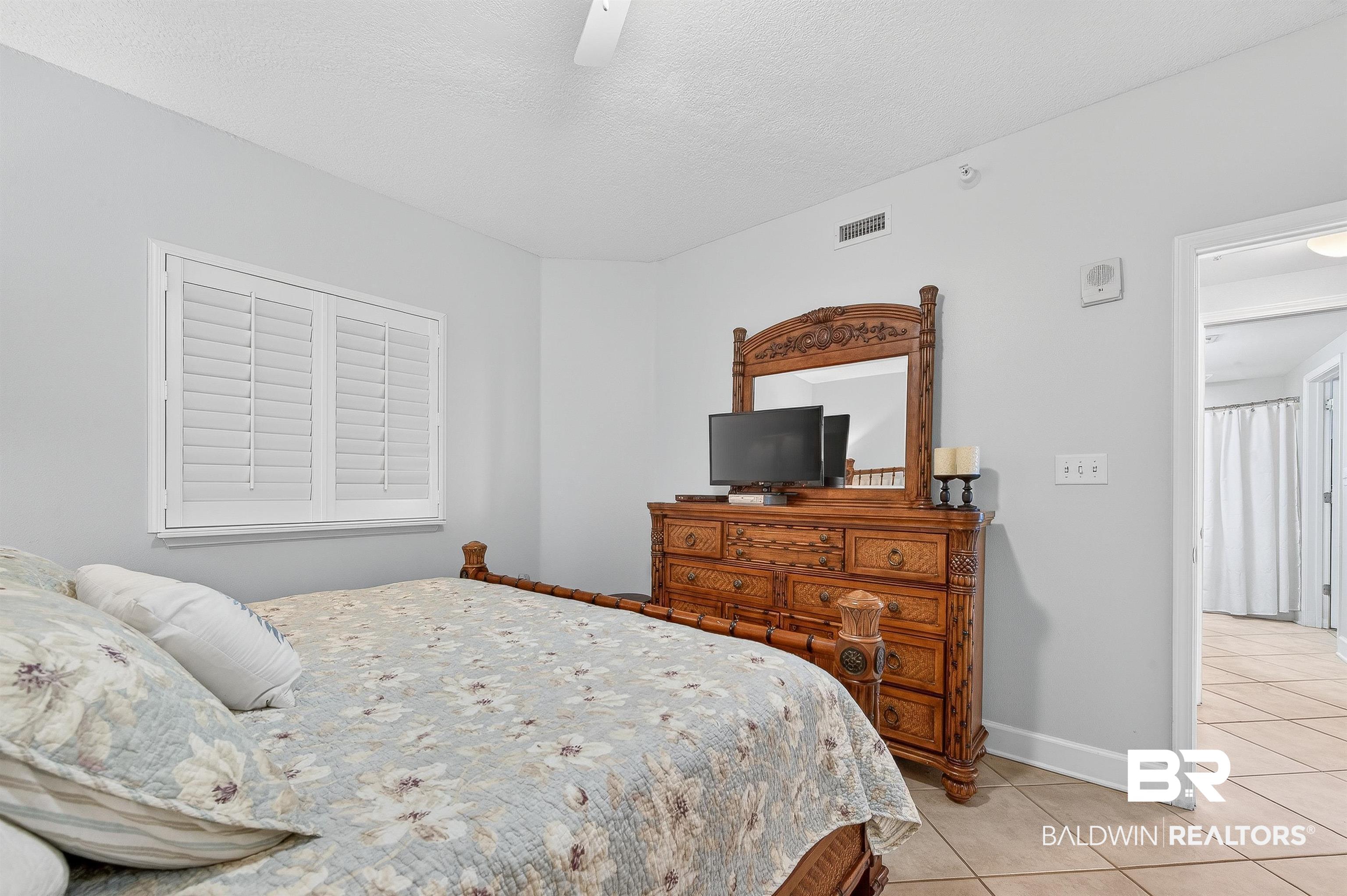 1524 W Beach Boulevard 1407
