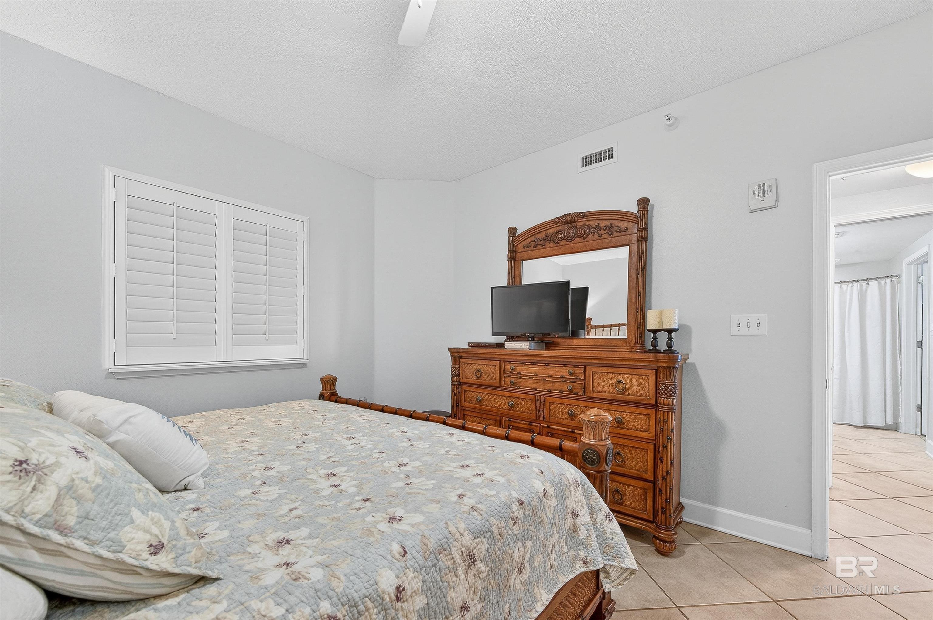 1524 W Beach Boulevard 1407