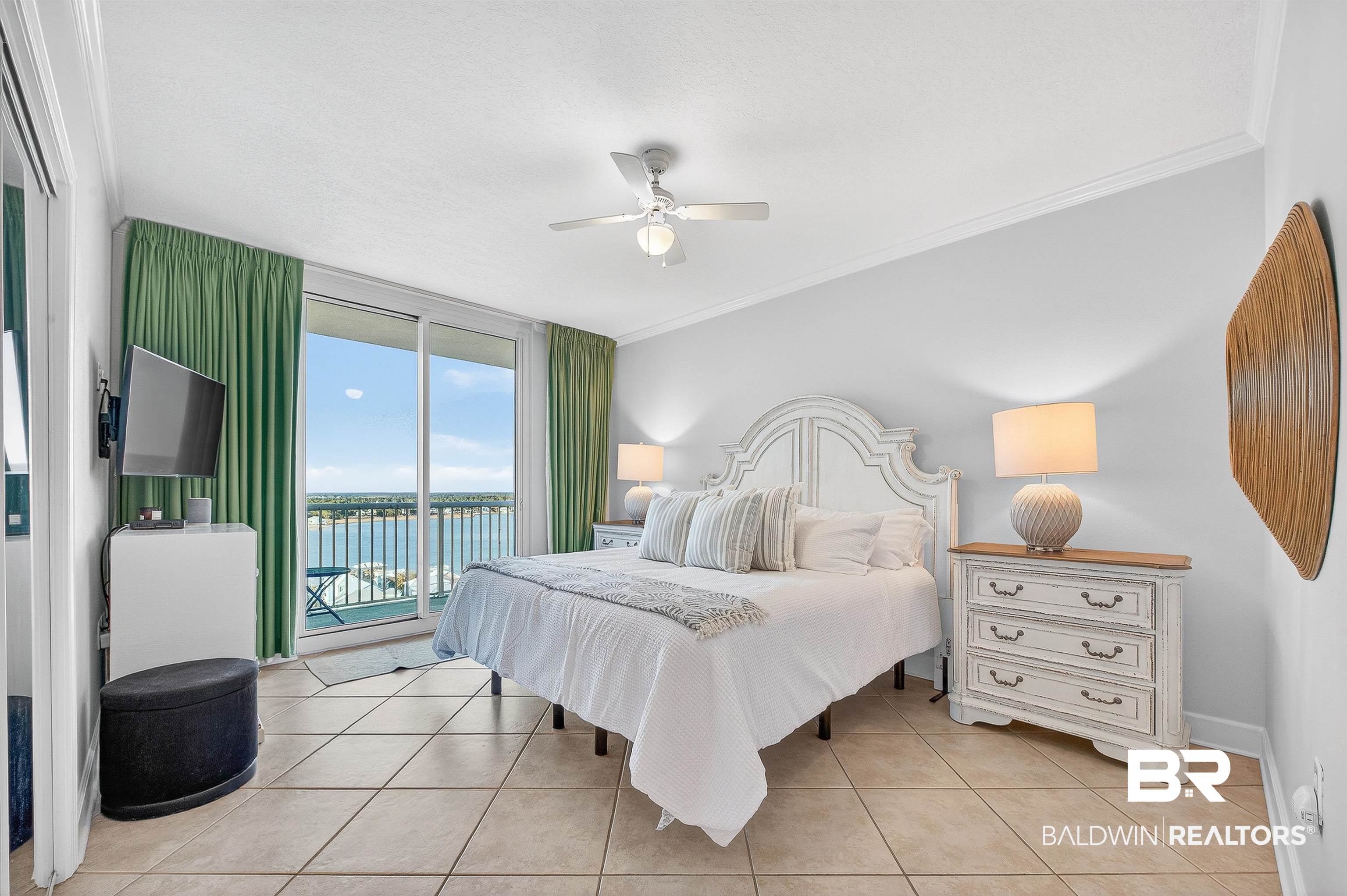 1524 W Beach Boulevard 1407