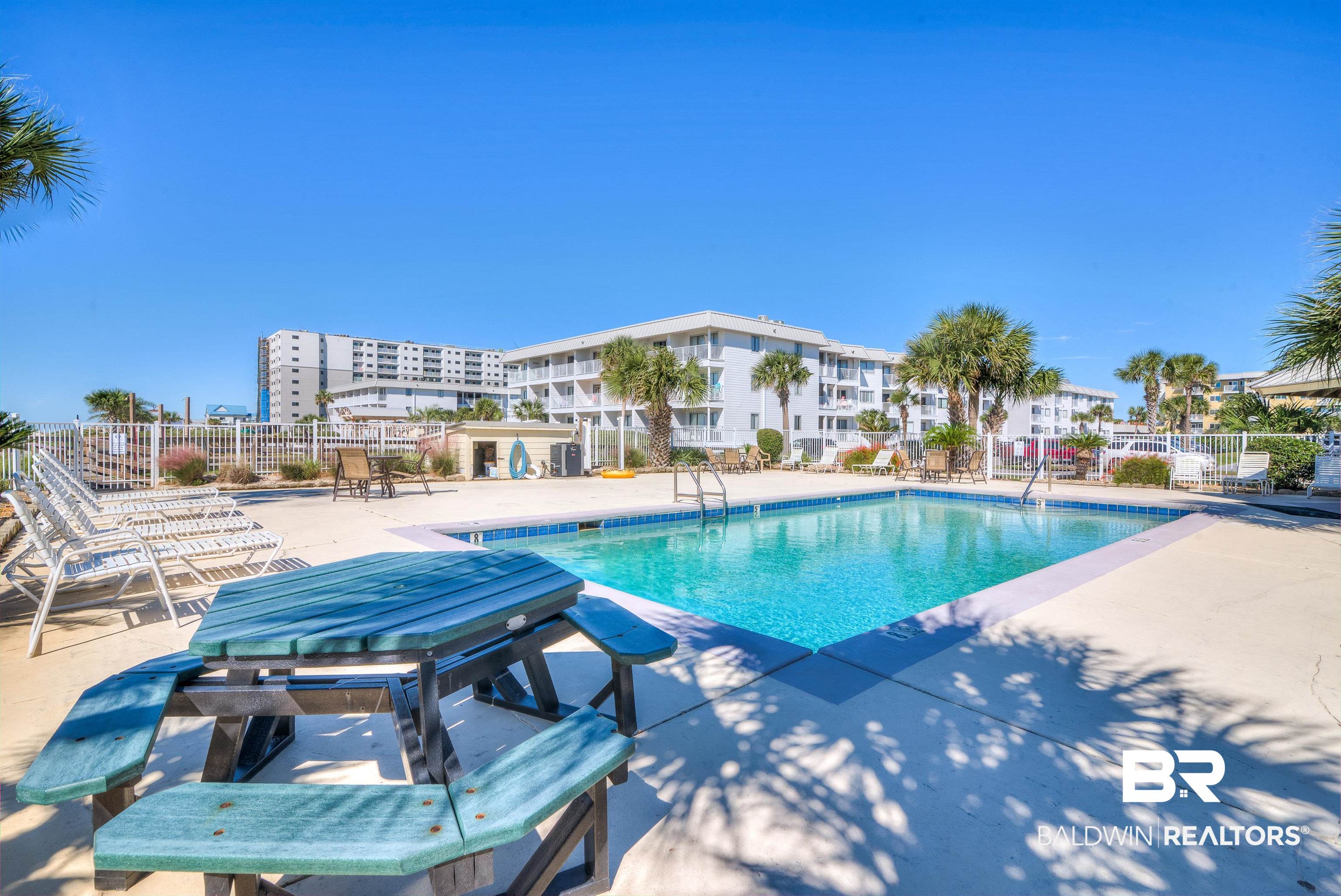 497 Plantation Road 1352