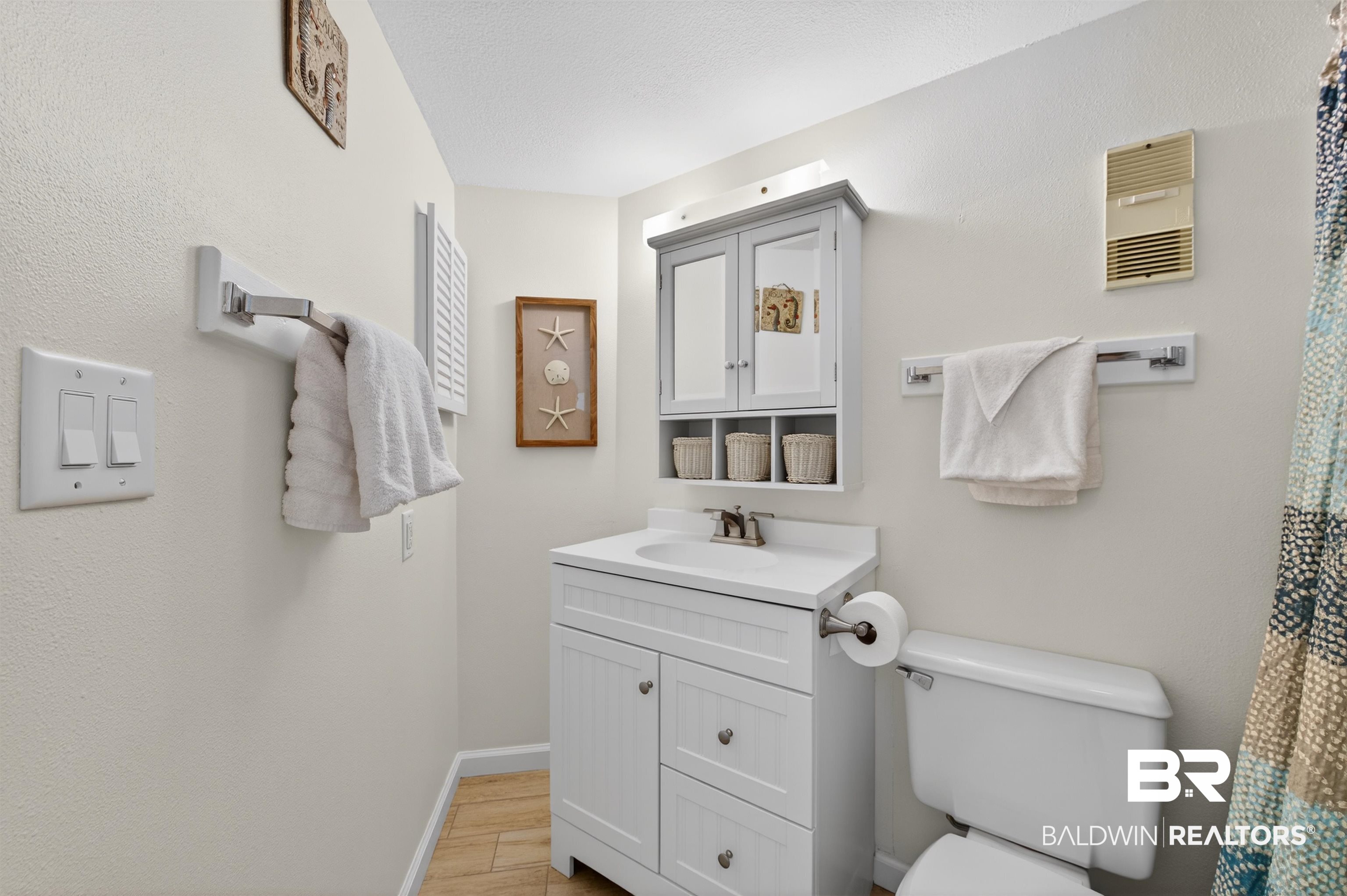 497 Plantation Road 1352