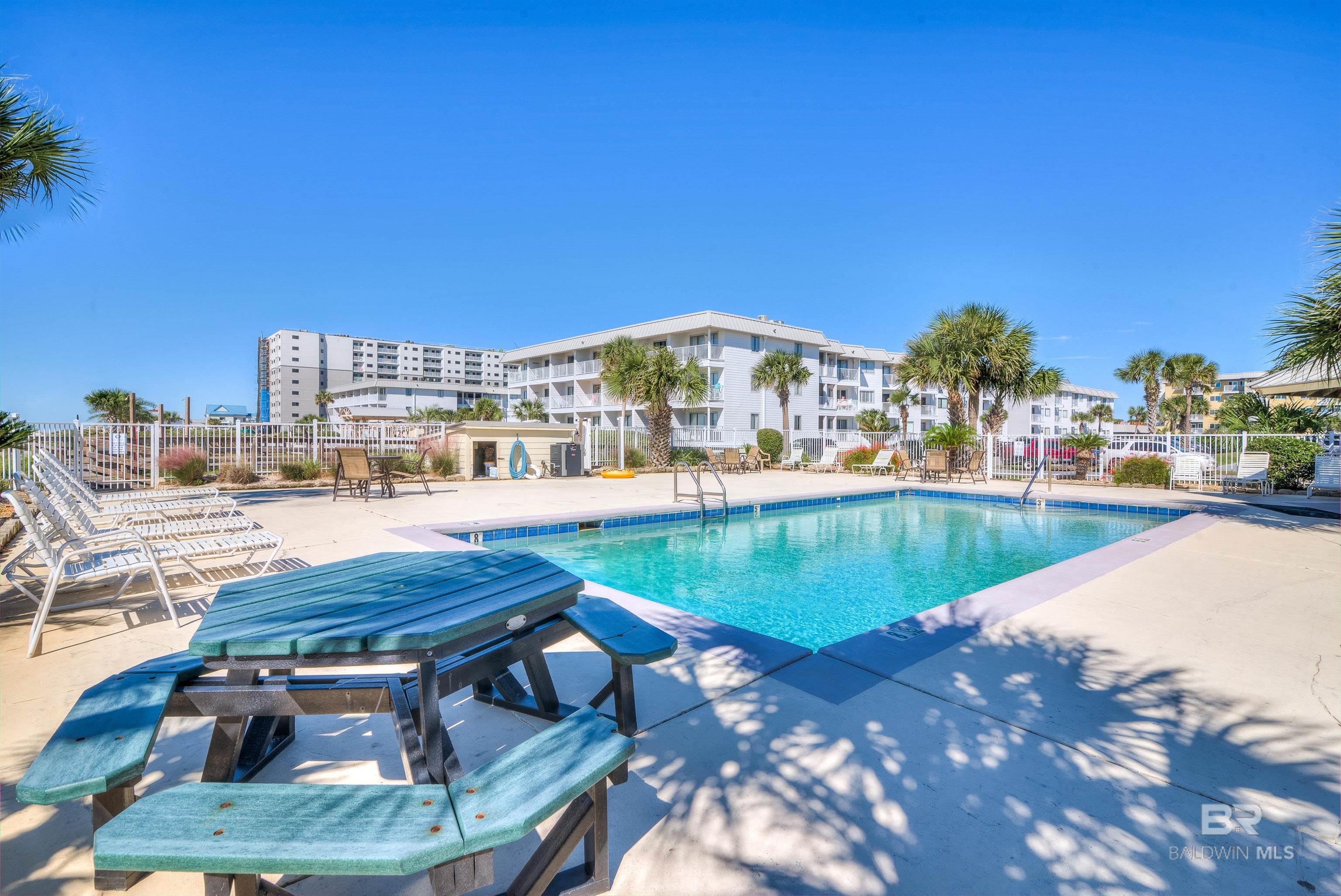 497 Plantation Road 1352