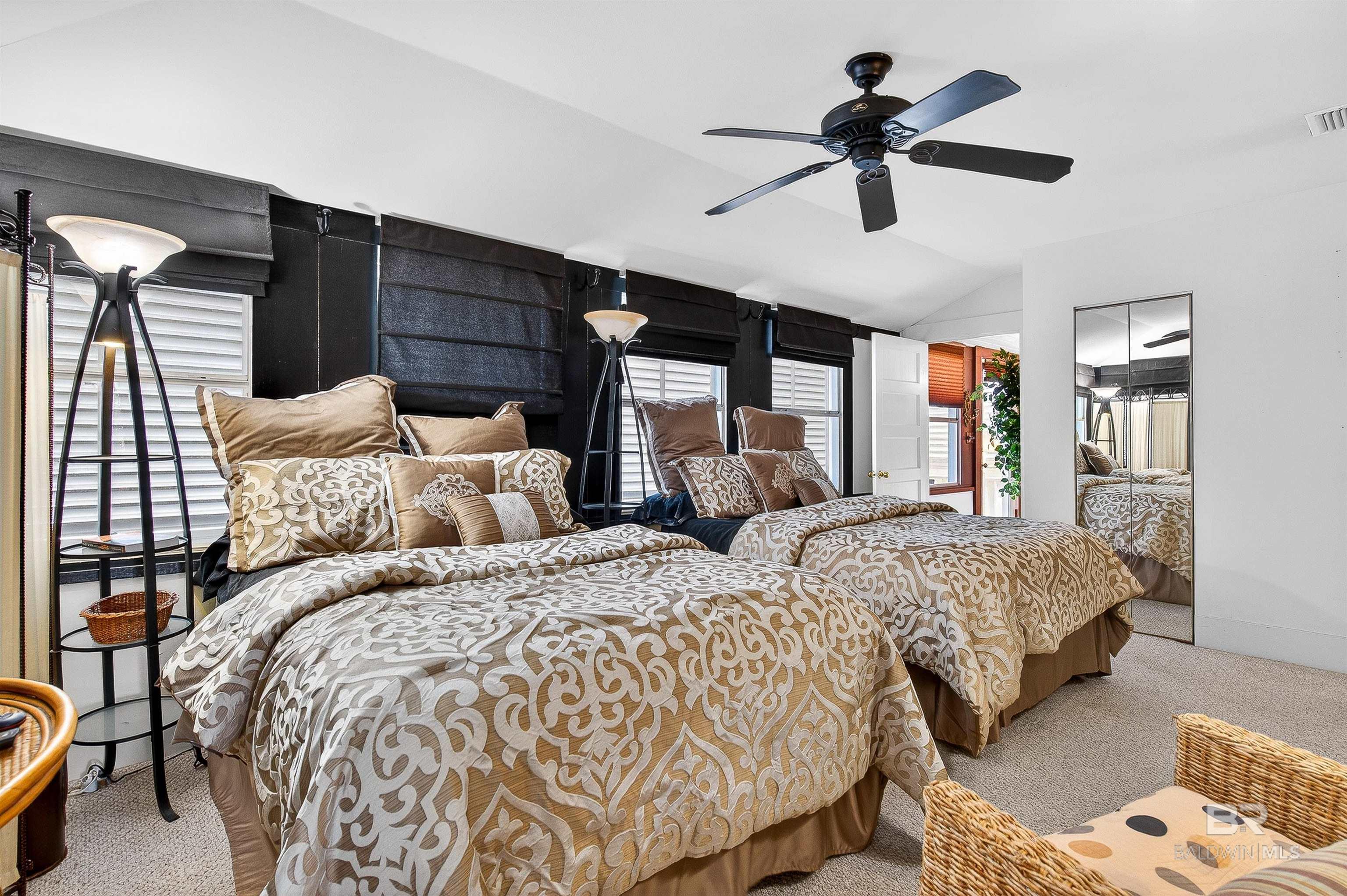 3376 Jefferson Avenue