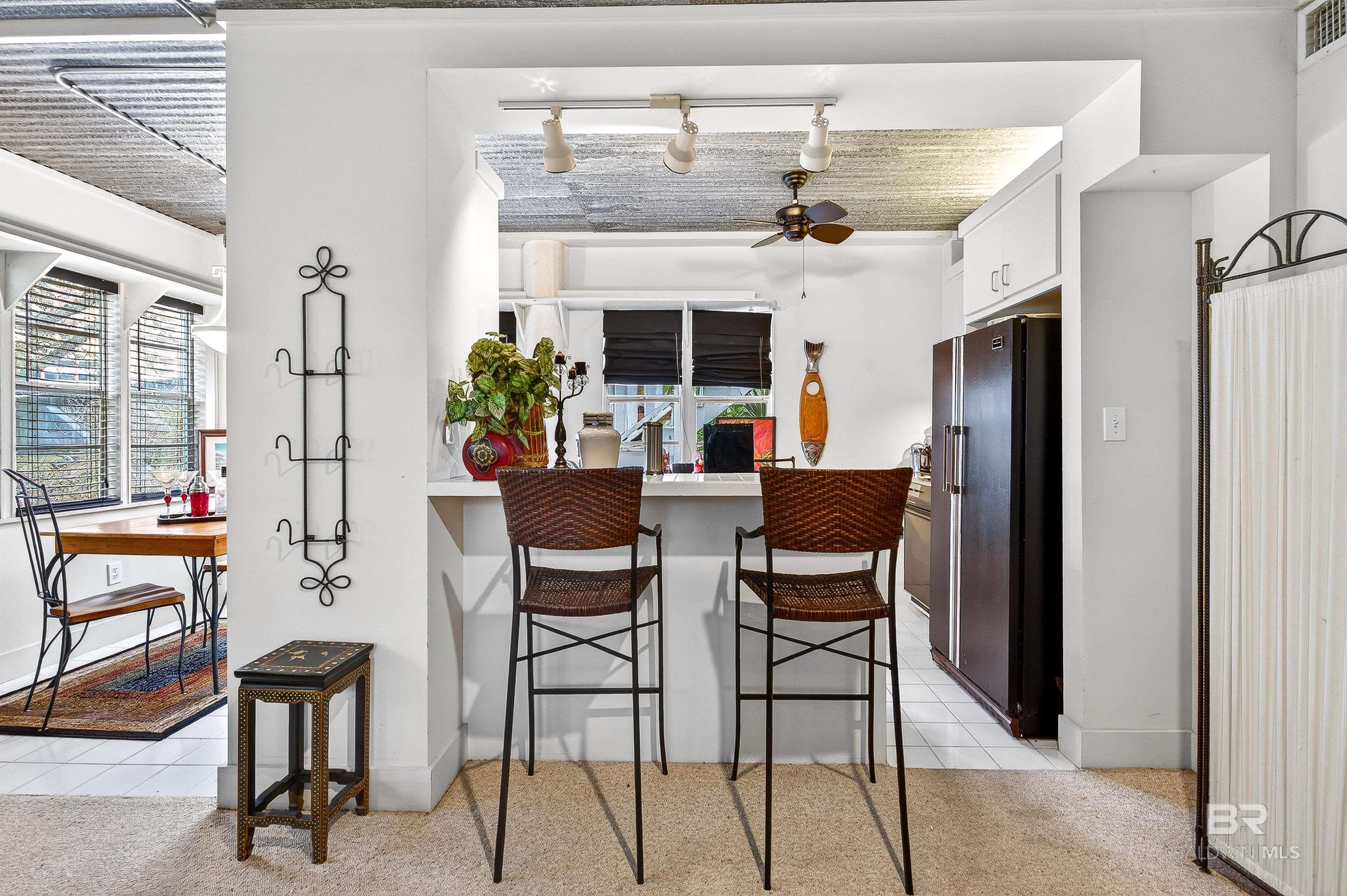 3376 Jefferson Avenue