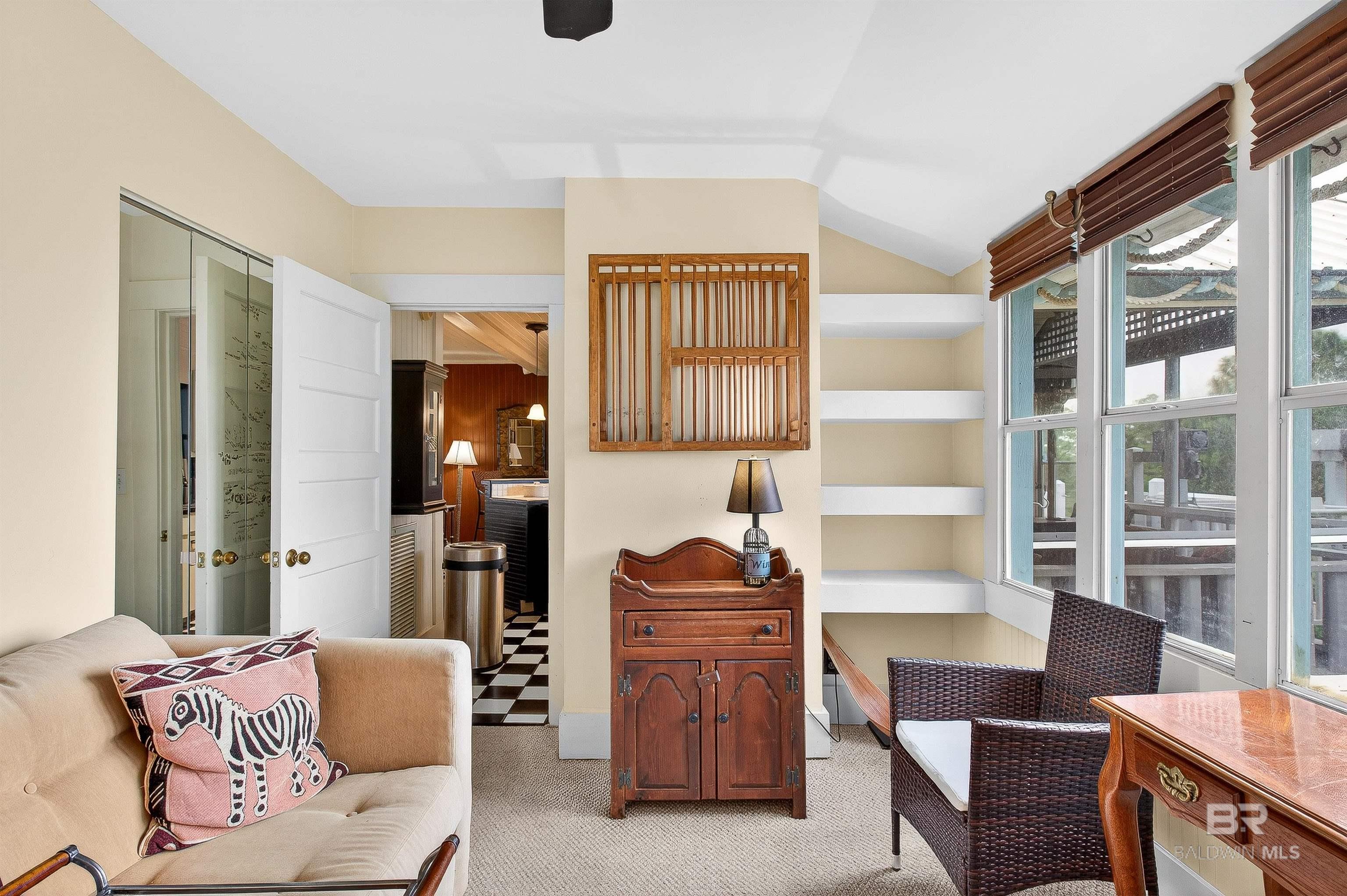 3376 Jefferson Avenue