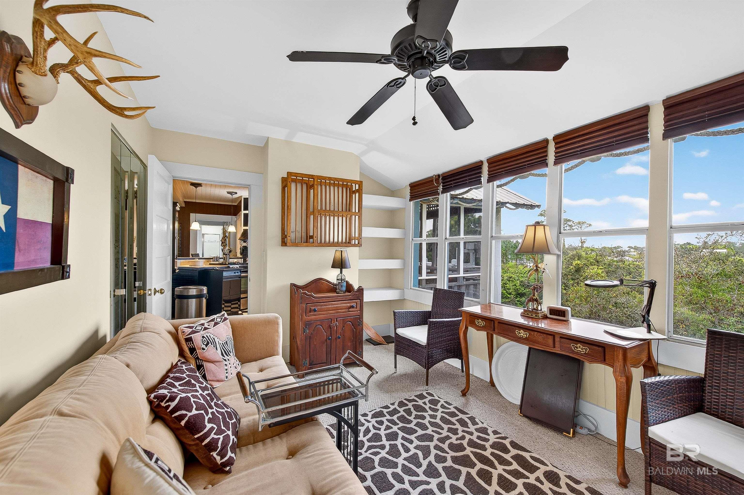 3376 Jefferson Avenue