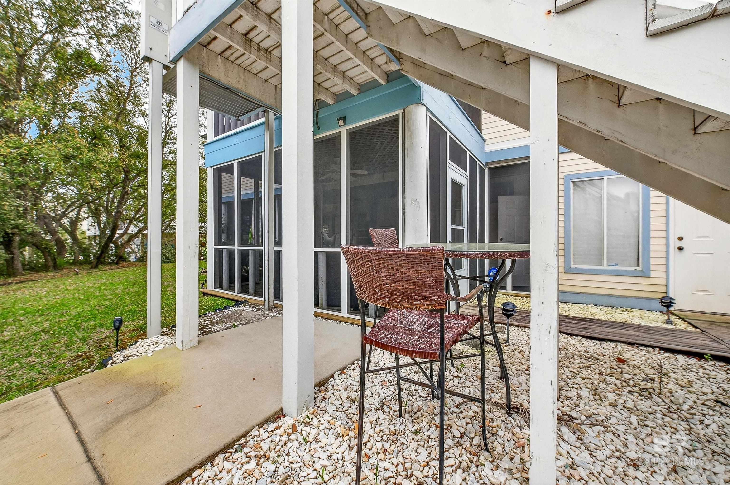 3376 Jefferson Avenue