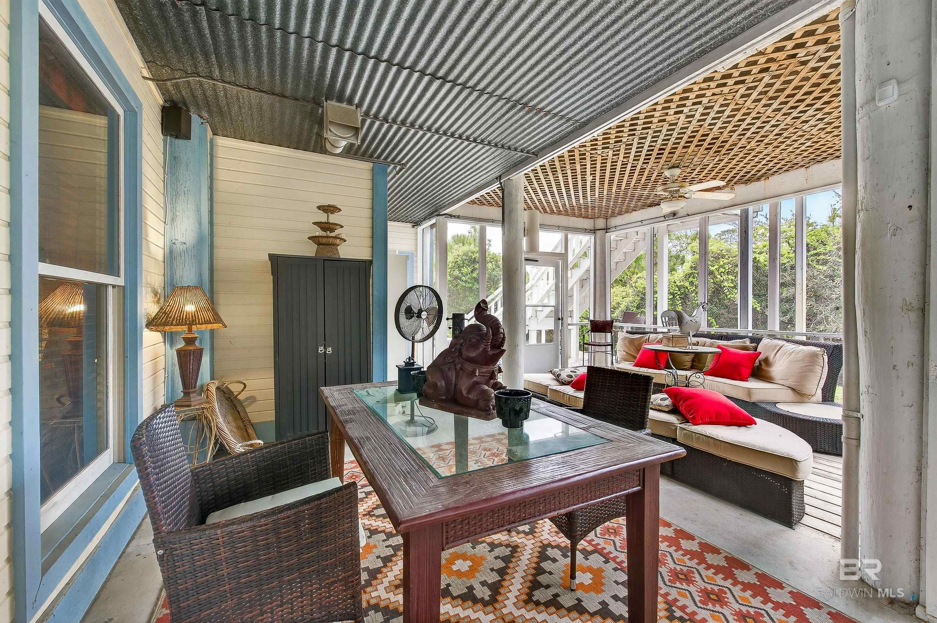 3376 Jefferson Avenue