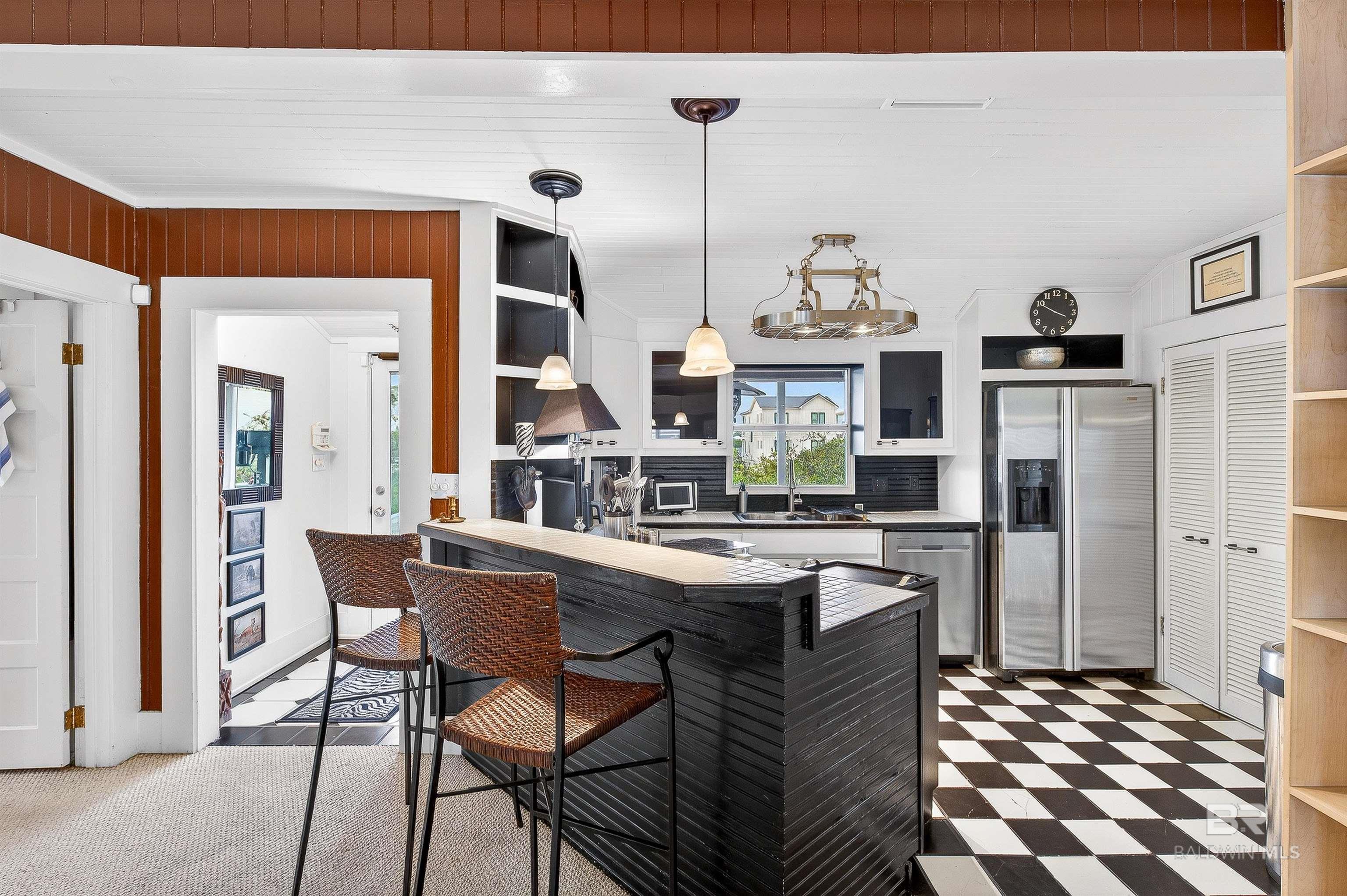 3376 Jefferson Avenue