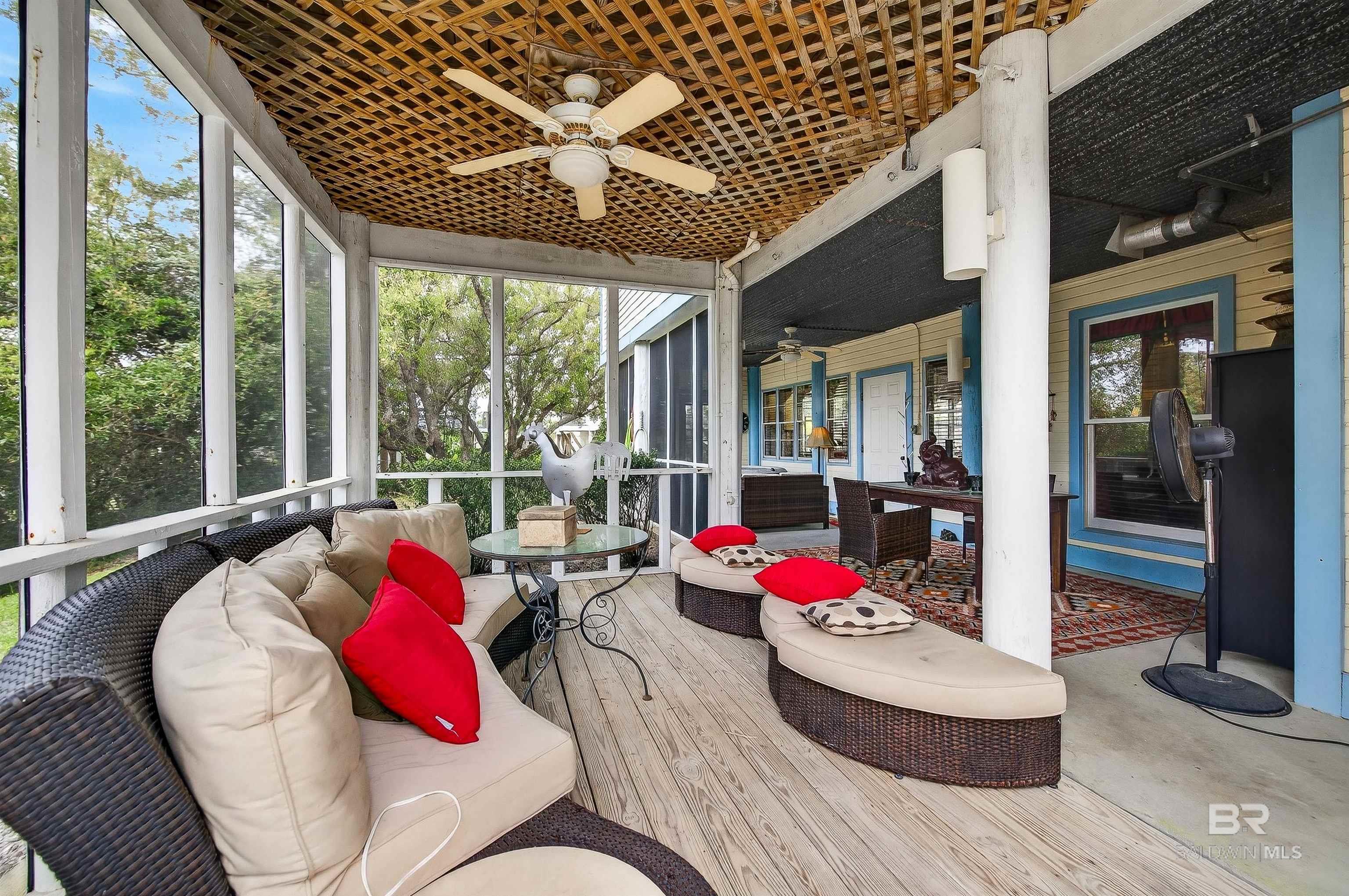 3376 Jefferson Avenue