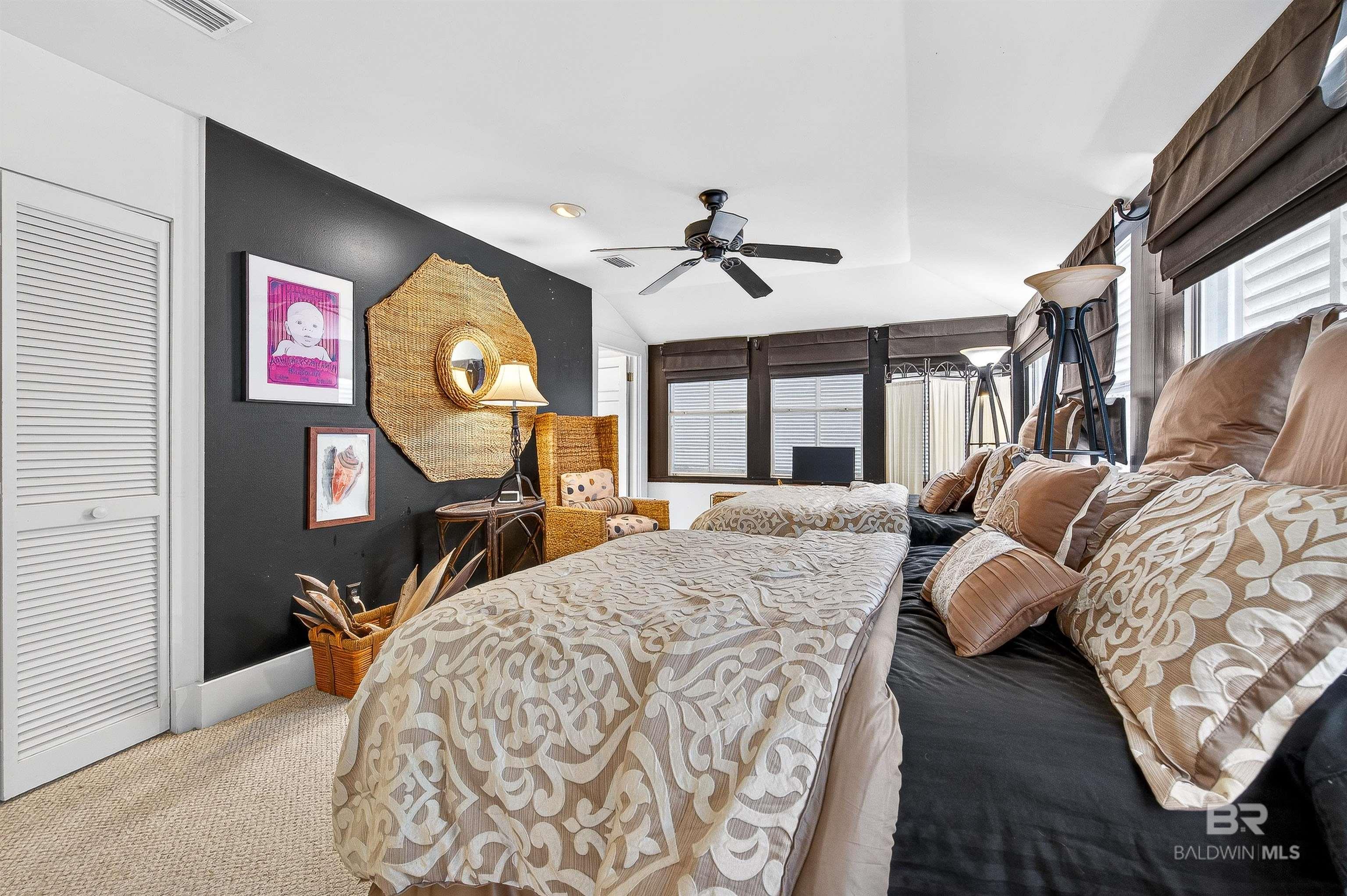 3376 Jefferson Avenue