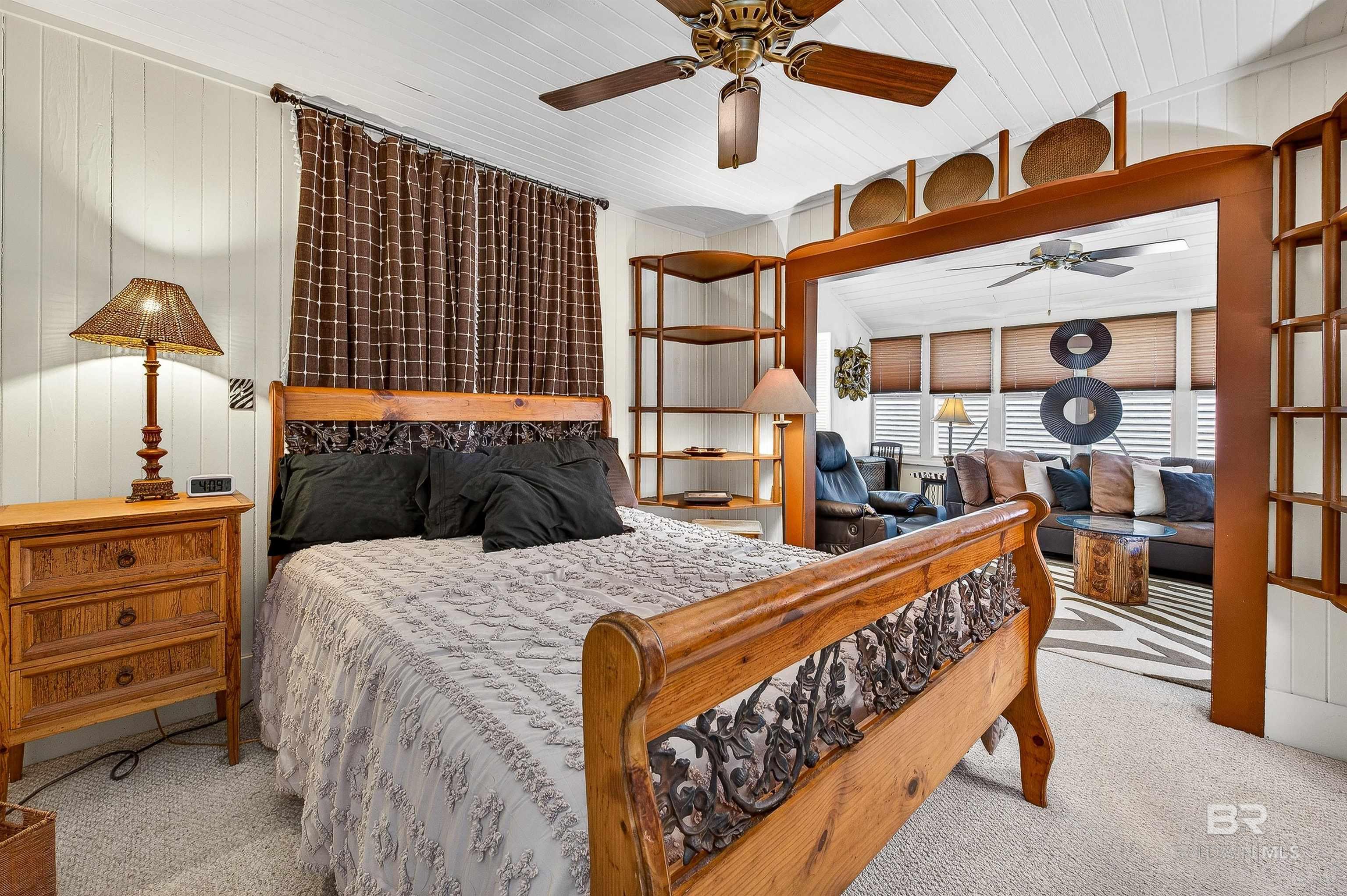 3376 Jefferson Avenue