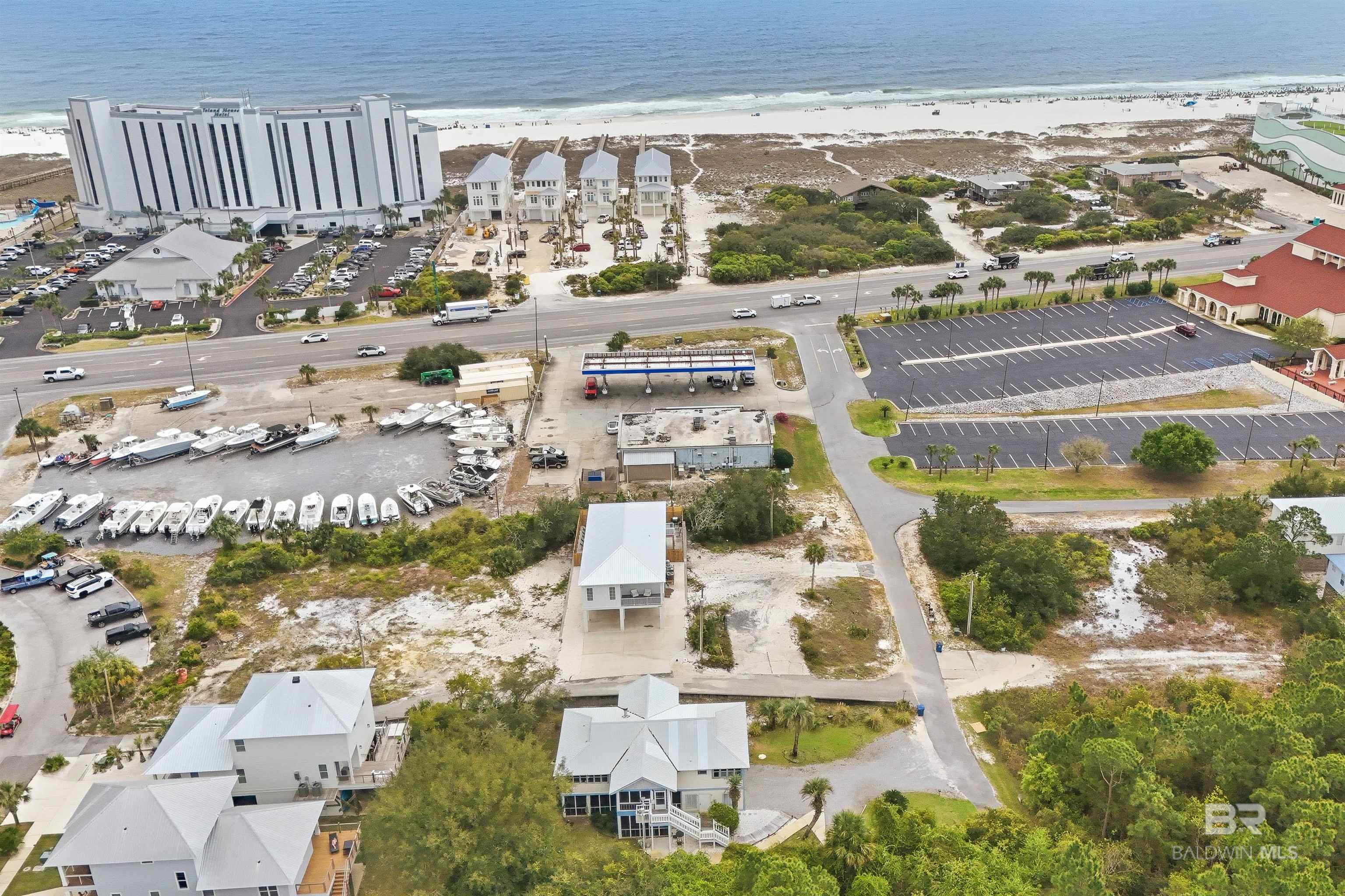 3376 Jefferson Avenue