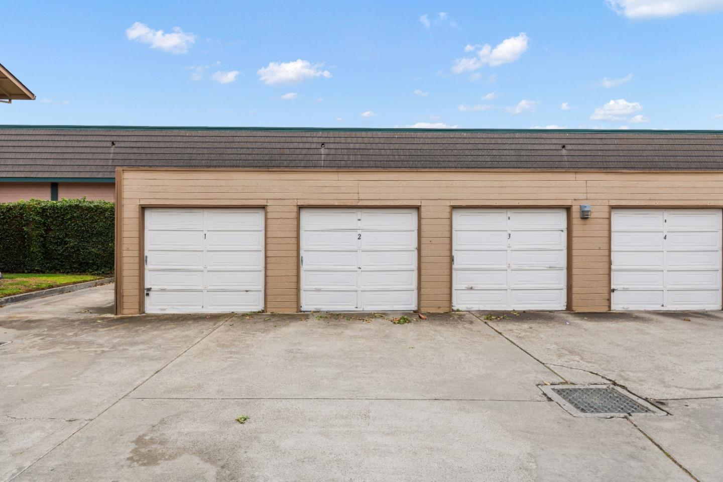 30 W San Joaquin ST 2