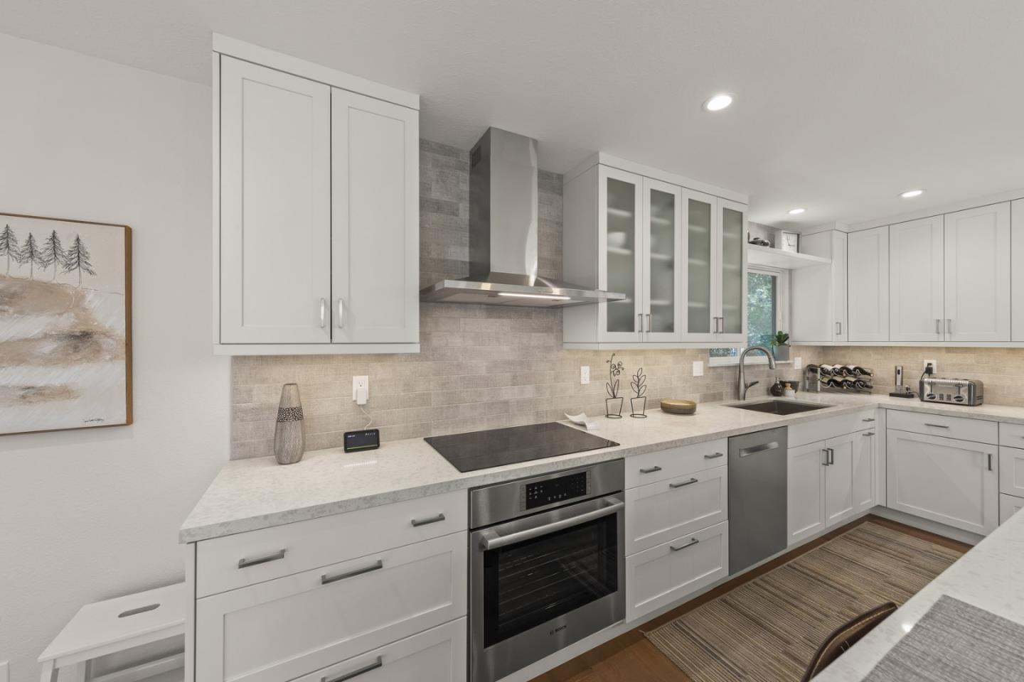 400 Mar Vista DR 5