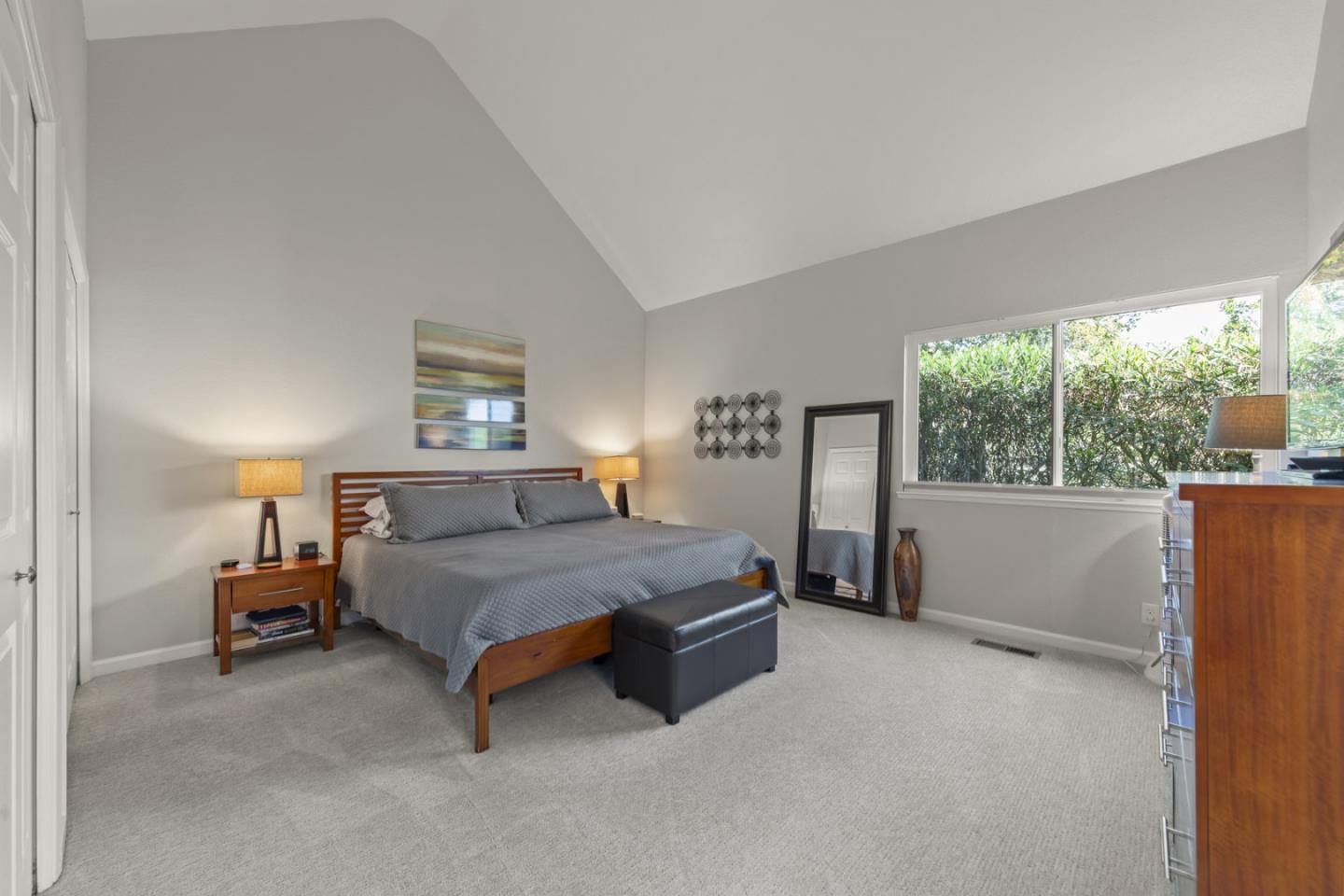 400 Mar Vista DR 5