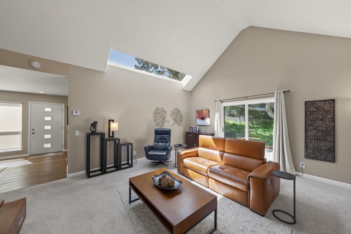 400 Mar Vista DR 5