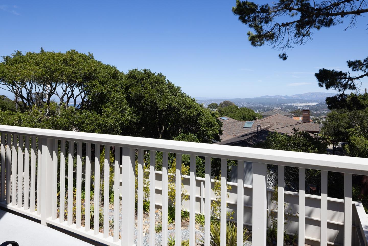 1220 Harrison Street